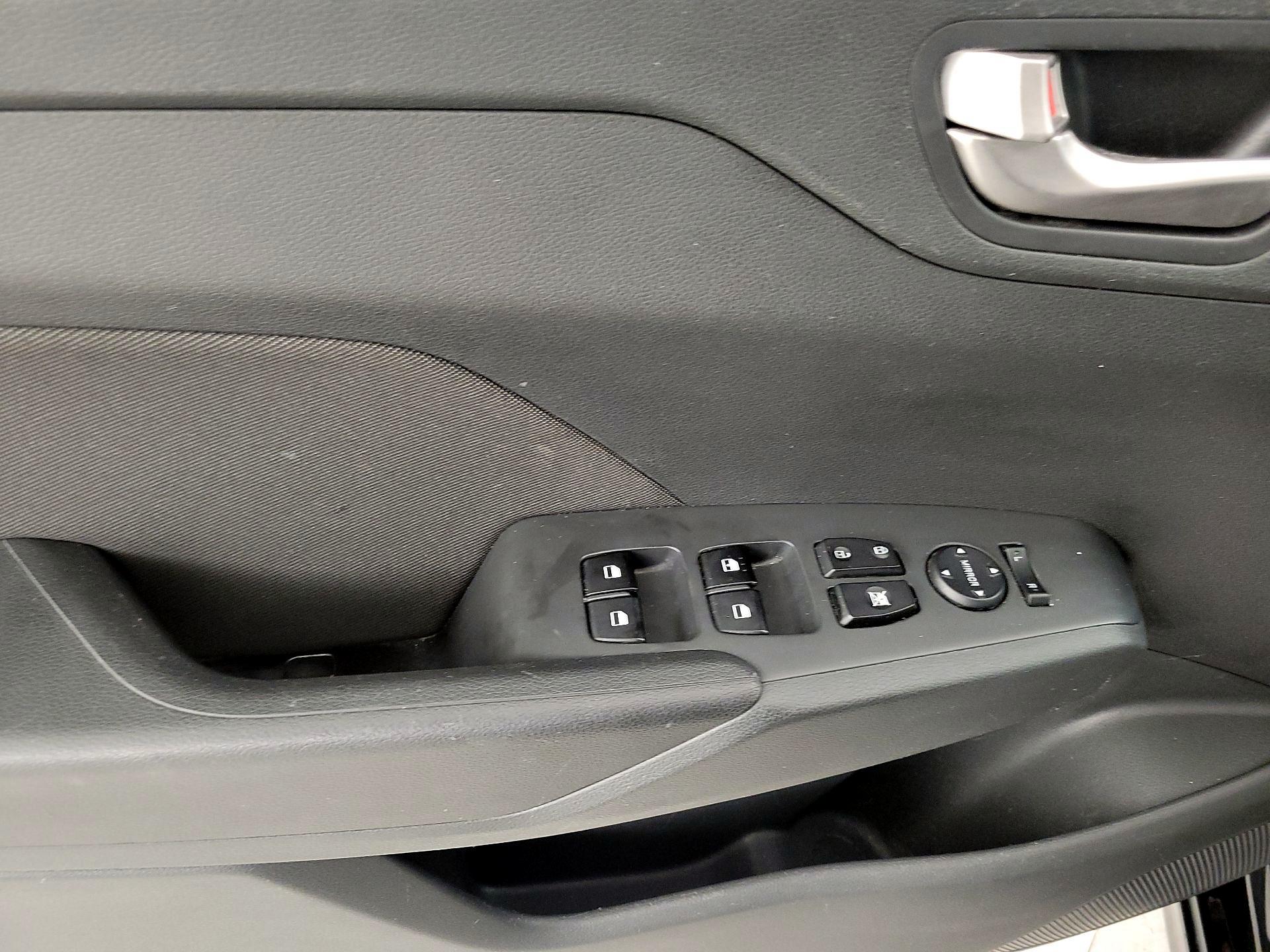 Thumbnail: 2022 Hyundai Accent - 12