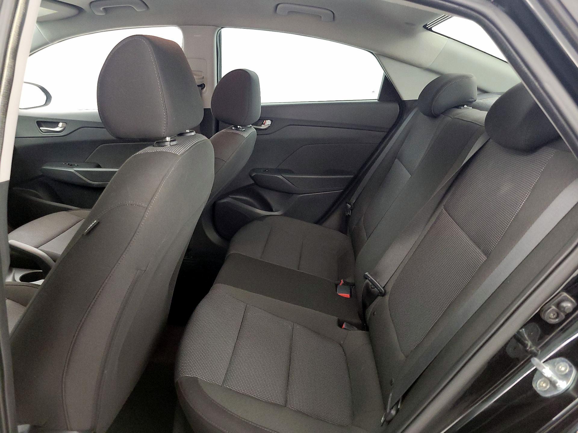 Thumbnail: 2022 Hyundai Accent - 19