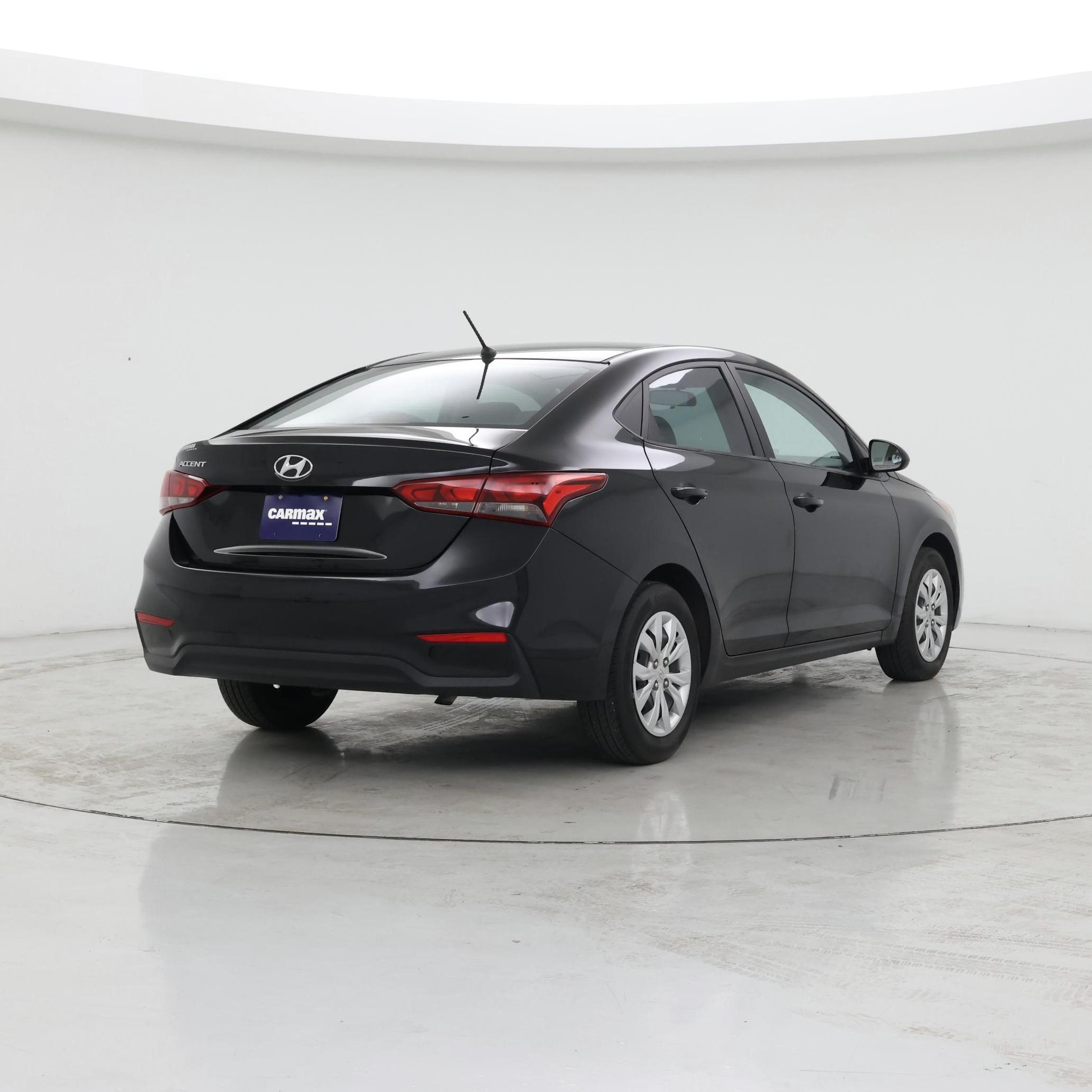 Thumbnail: 2022 Hyundai Accent - 8