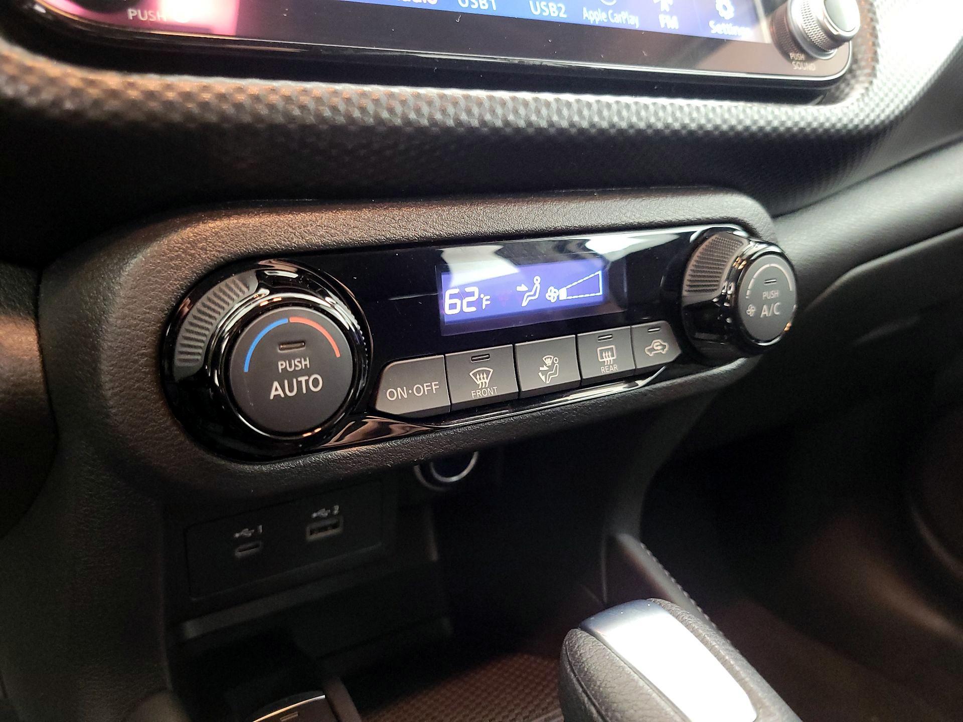 Thumbnail: 2022 Nissan Kicks - 15