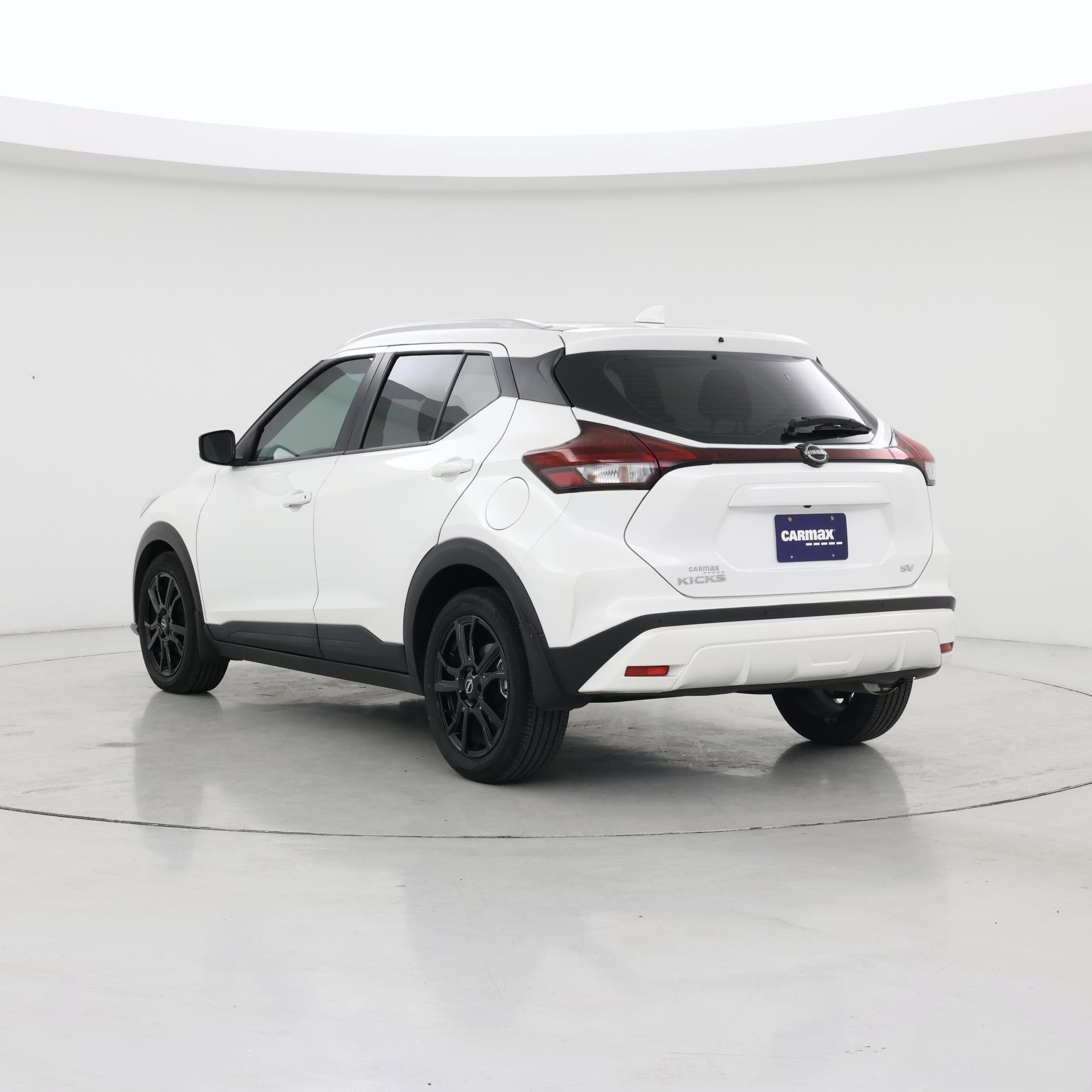 Thumbnail: 2022 Nissan Kicks - 2