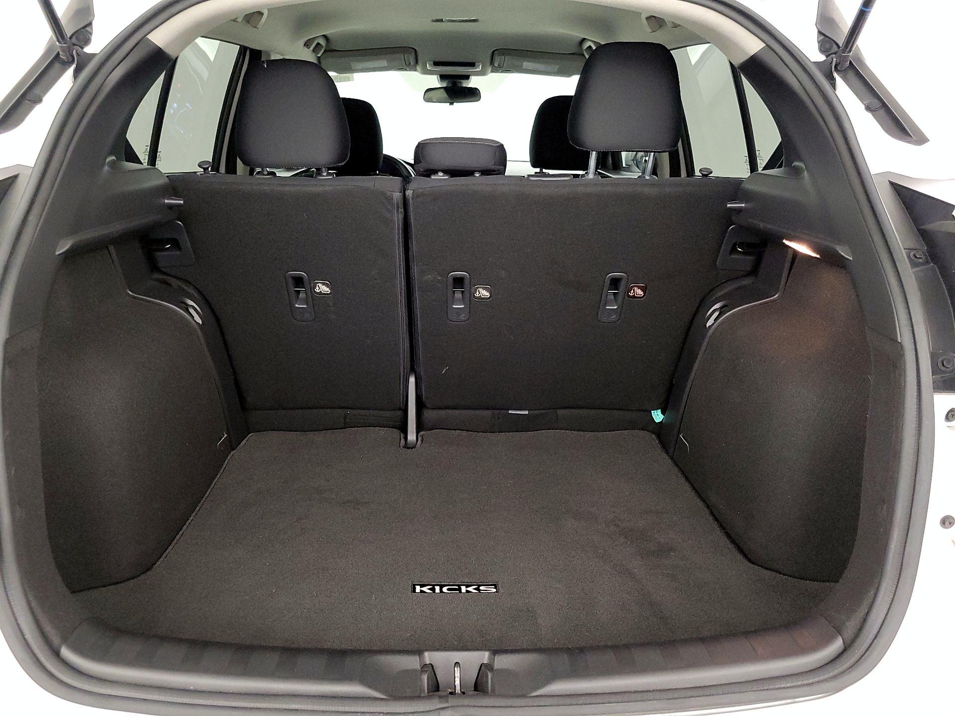 Thumbnail: 2022 Nissan Kicks - 19