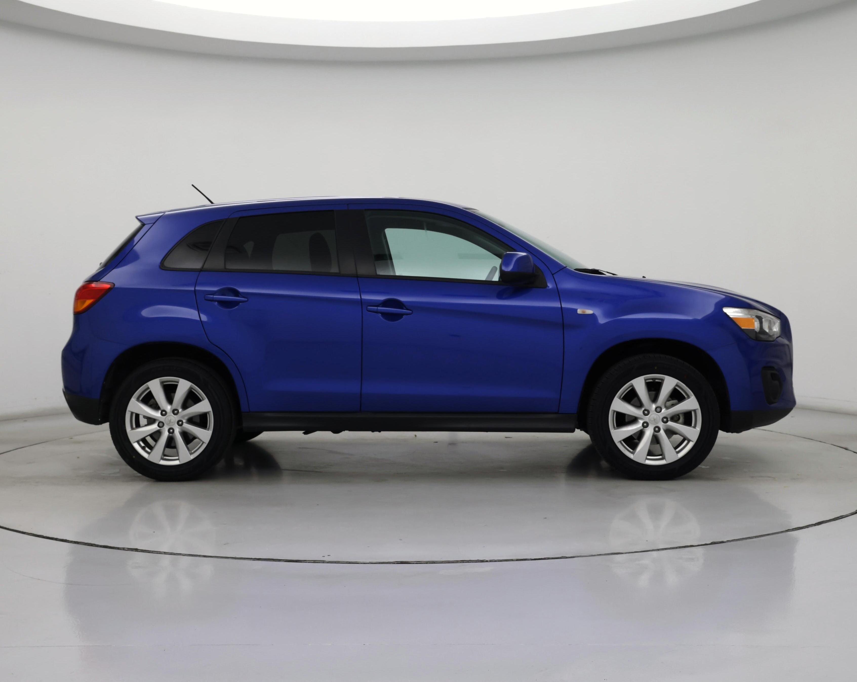 Thumbnail: 2015 Mitsubishi Outlander Sport - 7