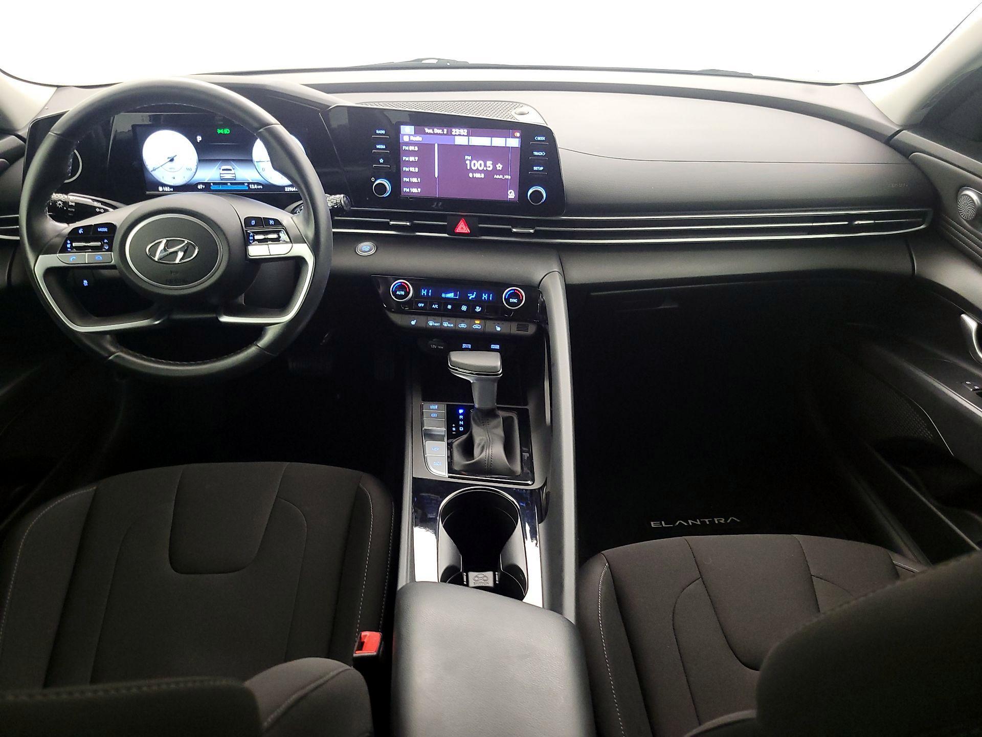 Thumbnail: 2021 Hyundai Elantra - 9