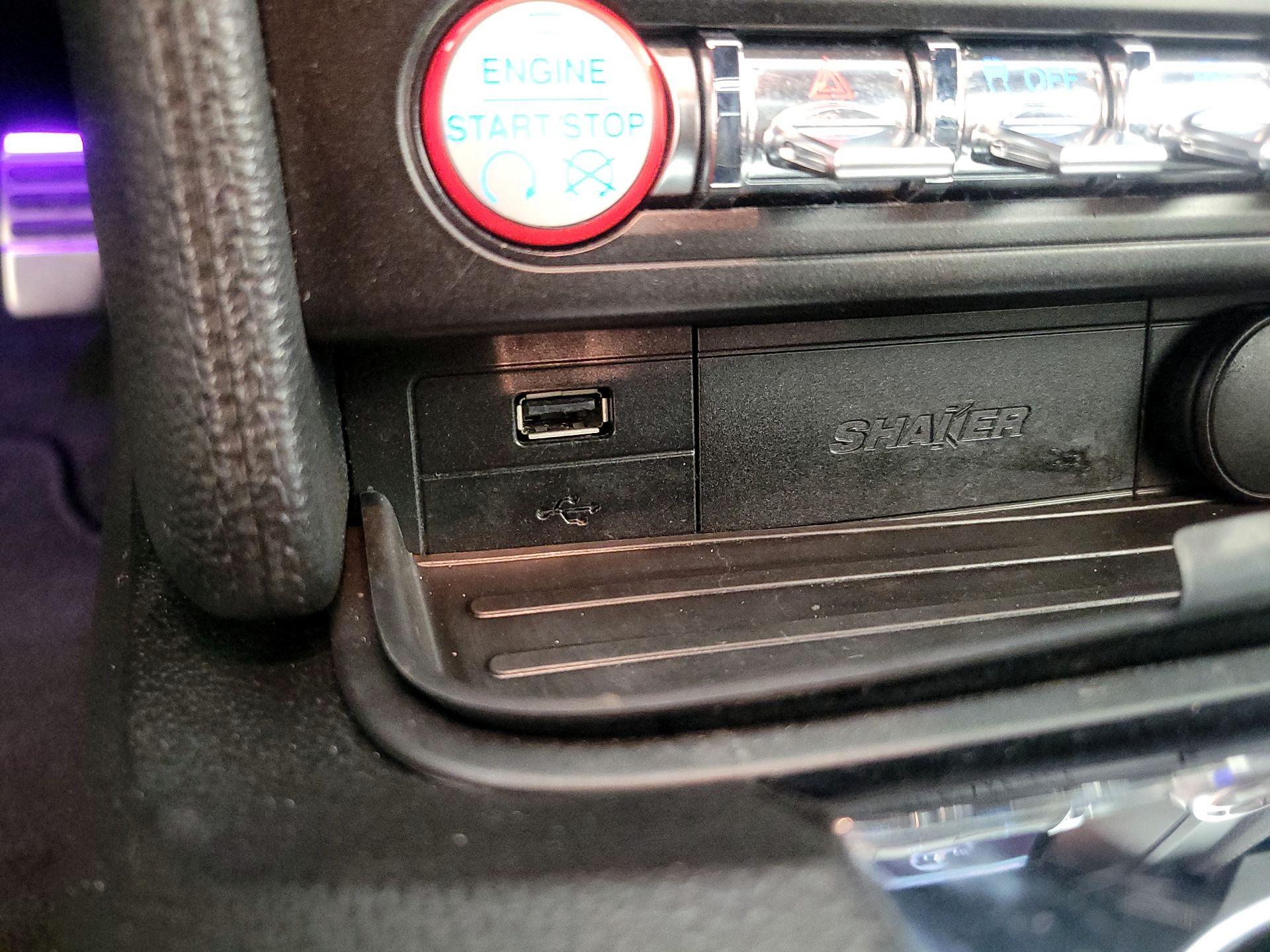 Thumbnail: 2015 Ford Mustang - 18