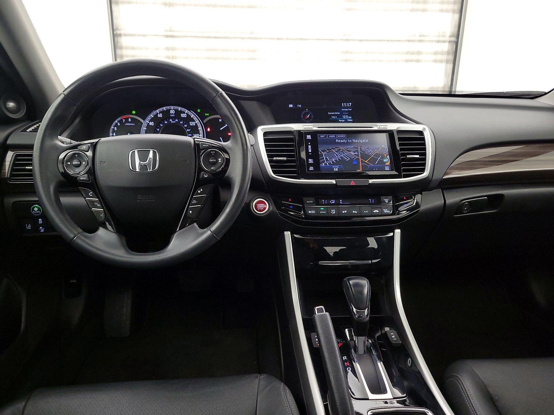 Thumbnail: 2016 Honda Accord - 9