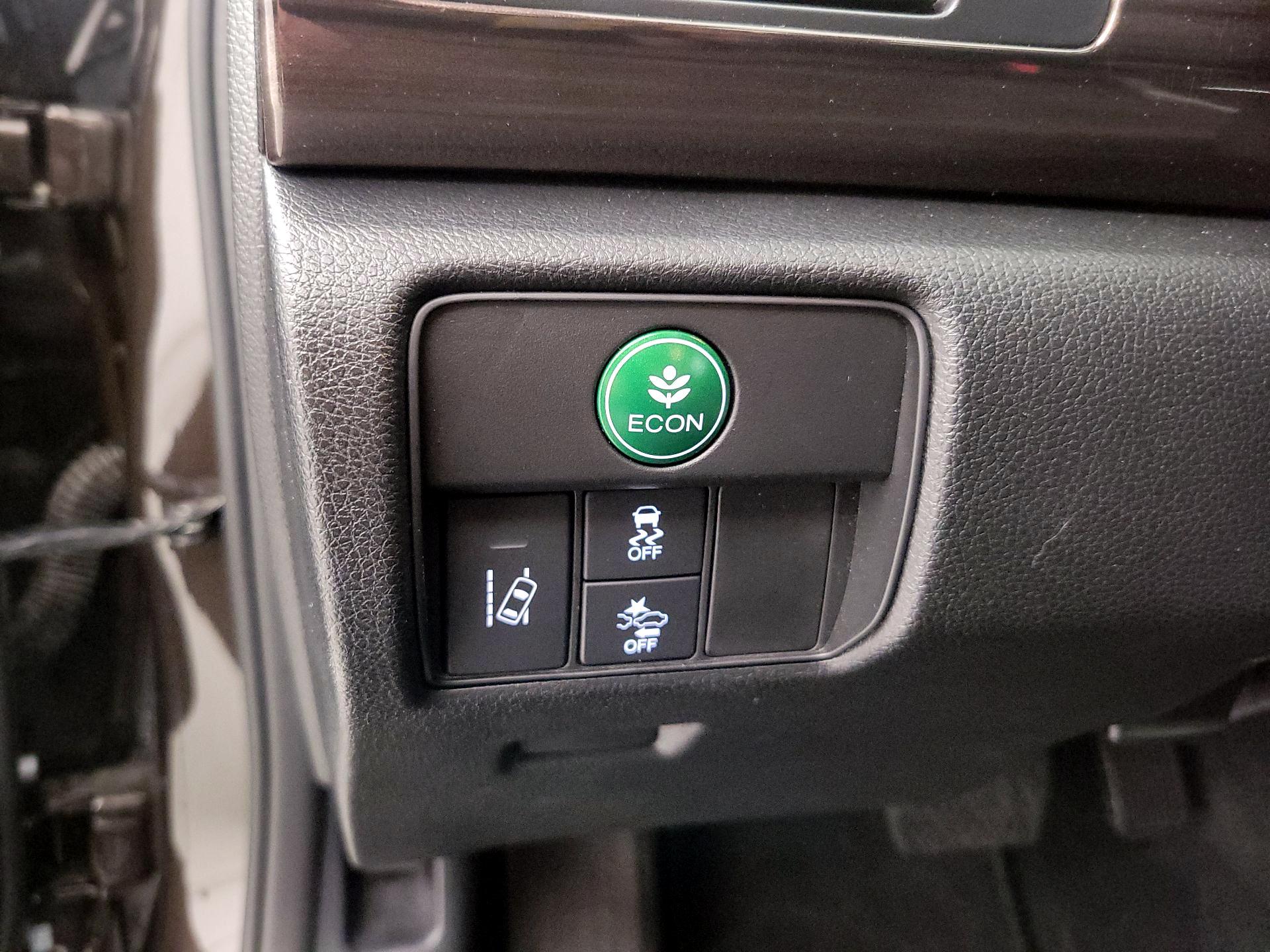 Thumbnail: 2016 Honda Accord - 13