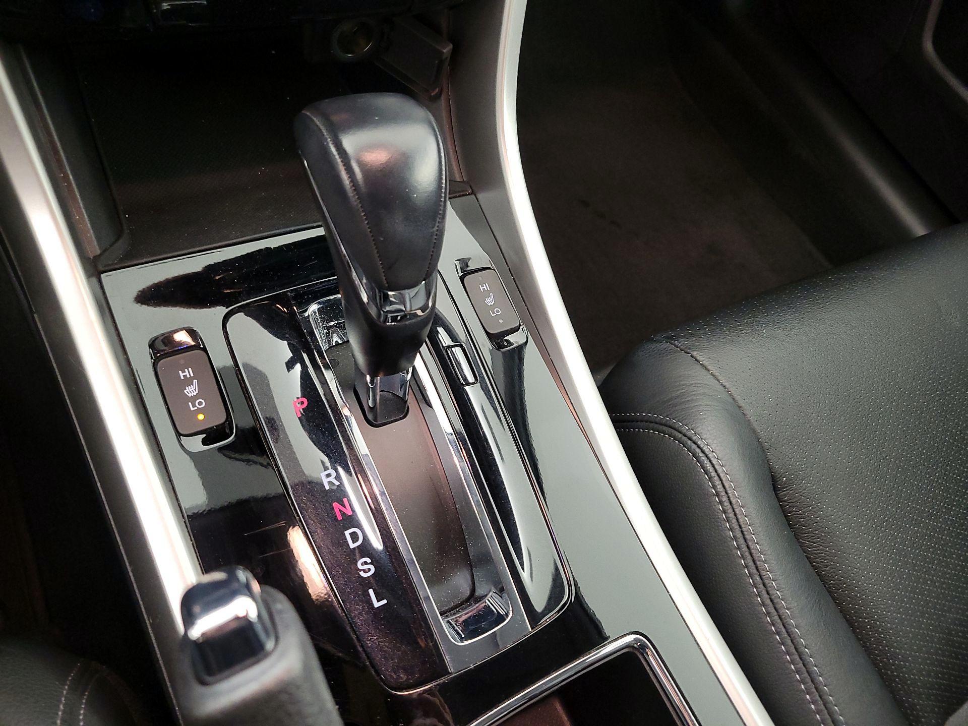 Thumbnail: 2016 Honda Accord - 18