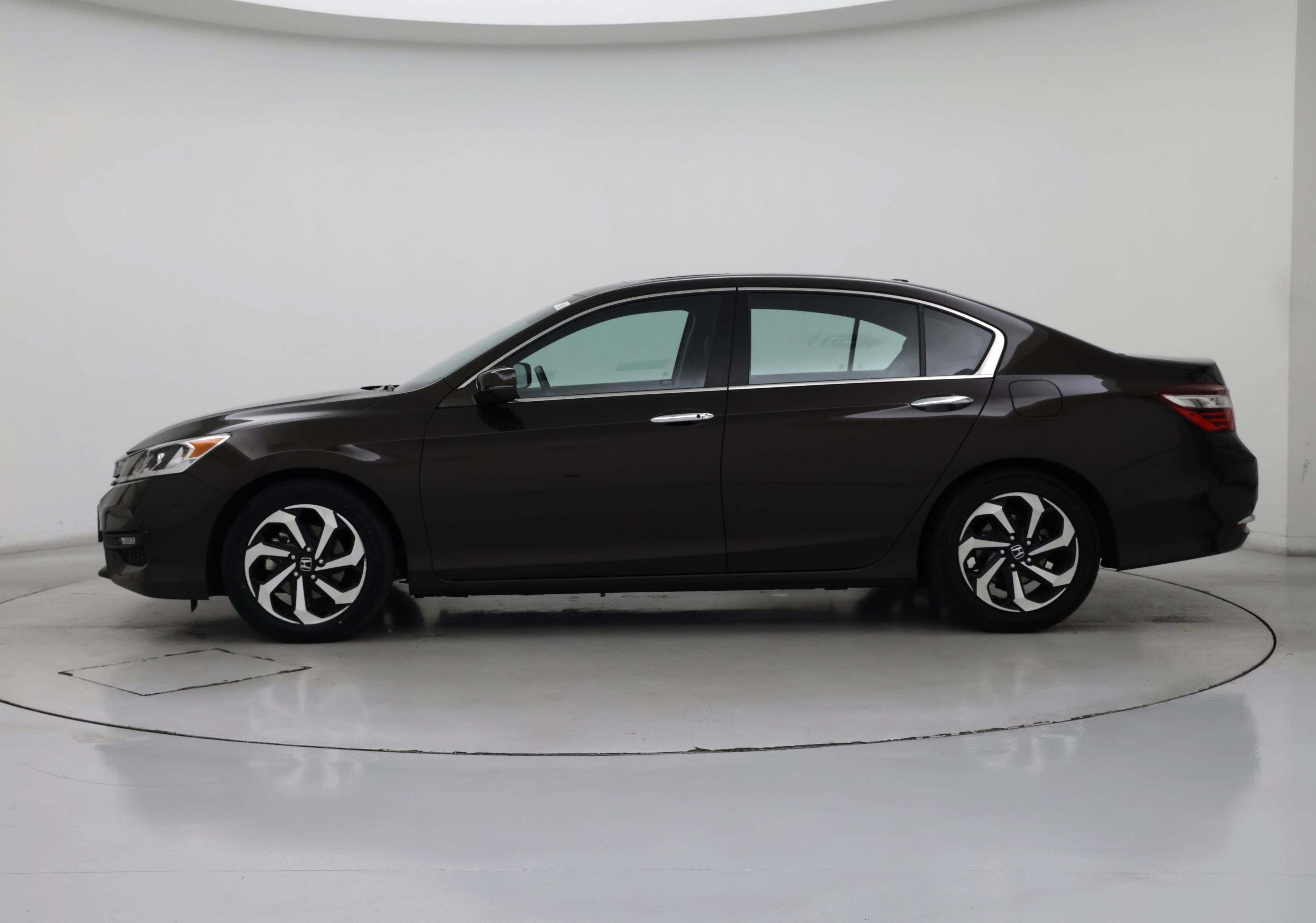 Thumbnail: 2016 Honda Accord - 3