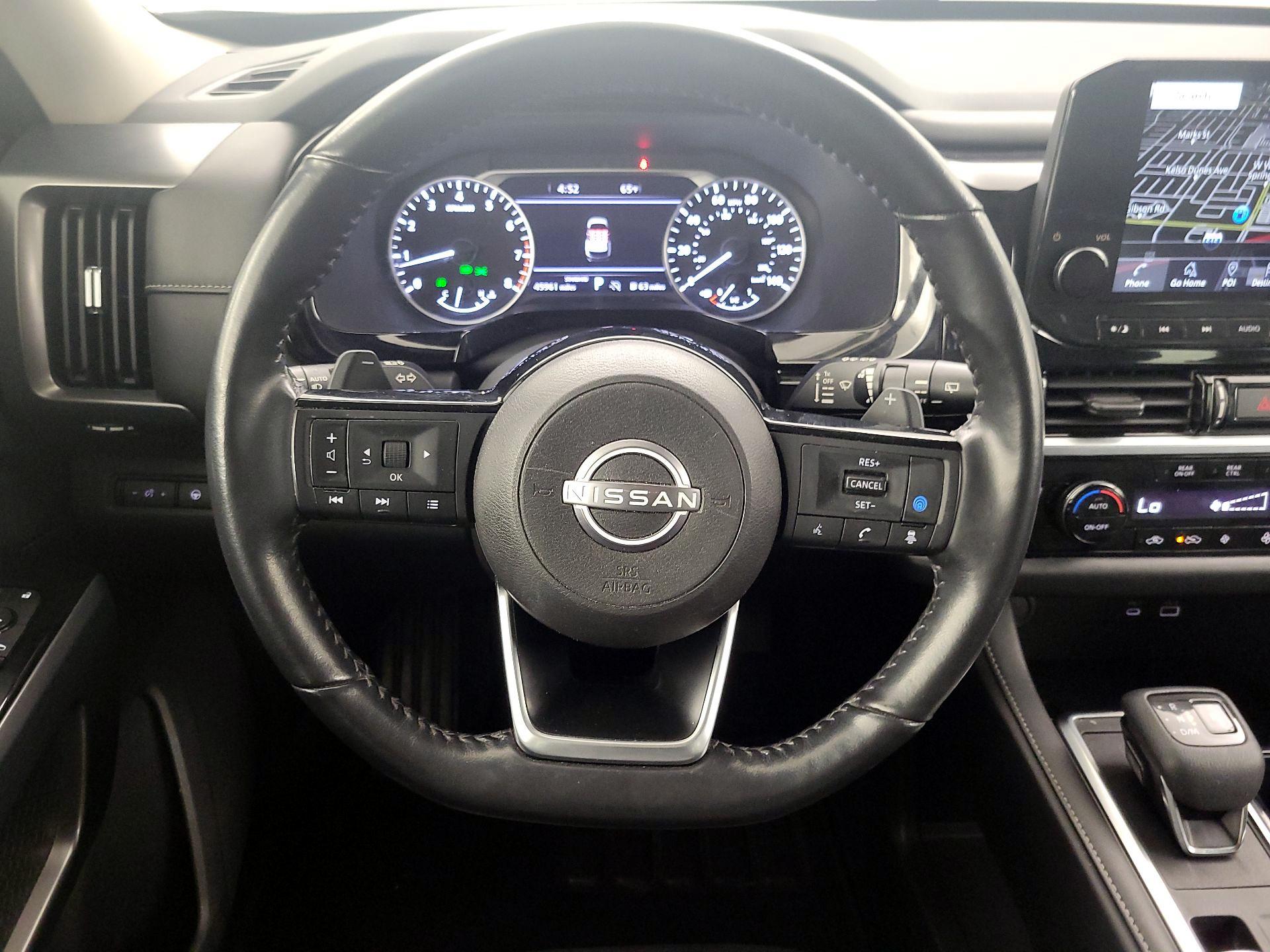 Thumbnail: 2022 Nissan Pathfinder - 10