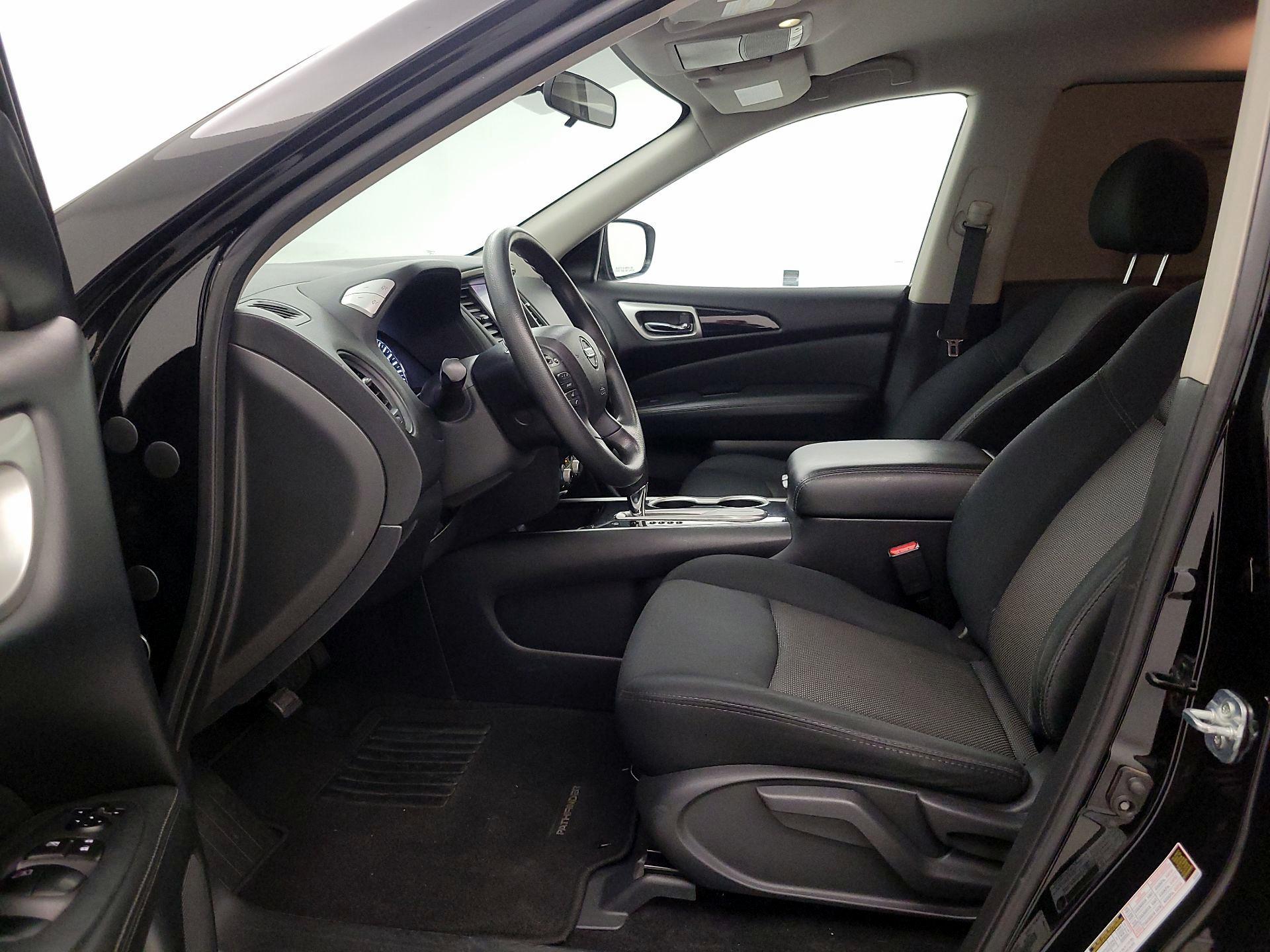 Thumbnail: 2018 Nissan Pathfinder - 11