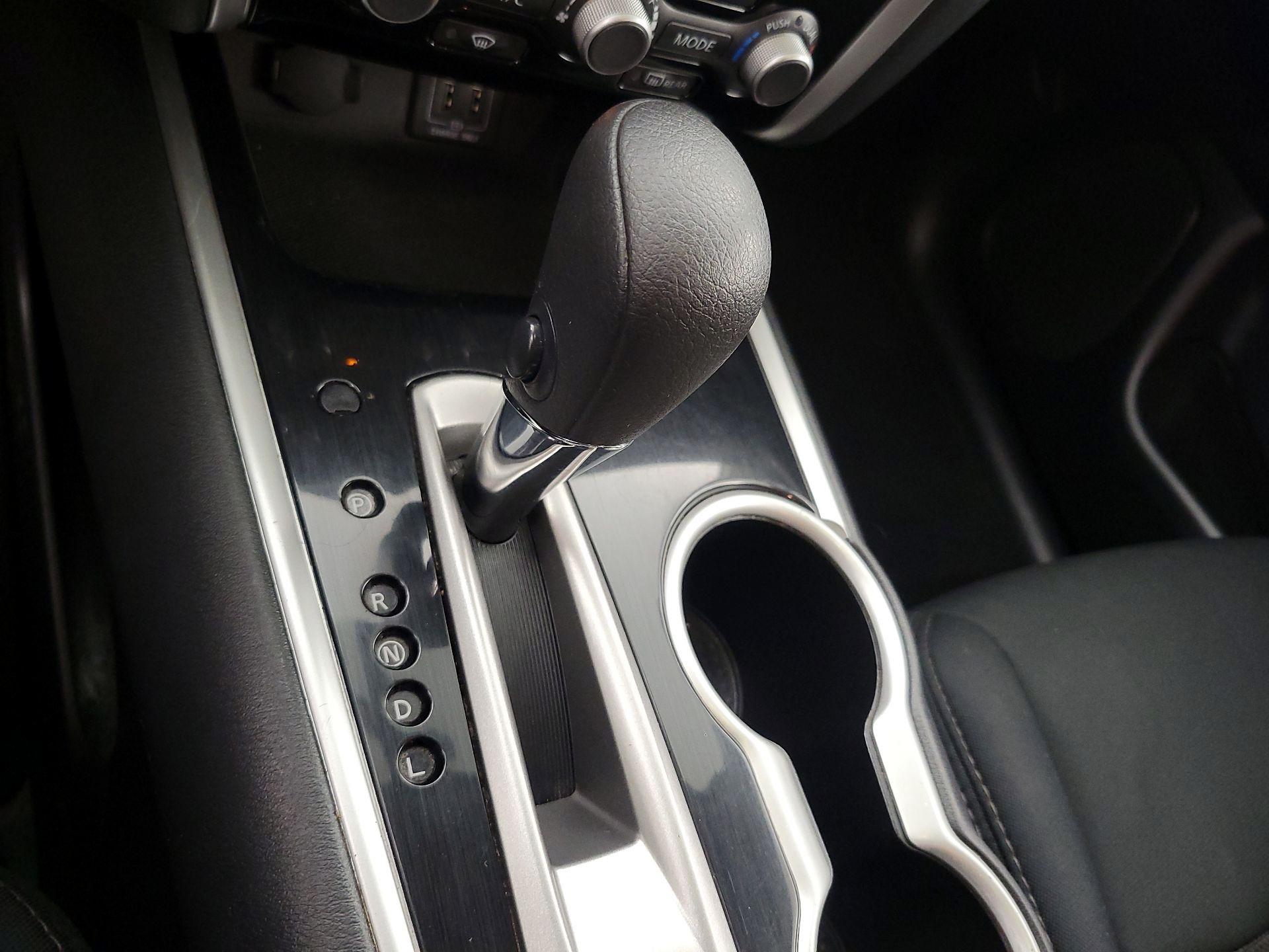 Thumbnail: 2018 Nissan Pathfinder - 17