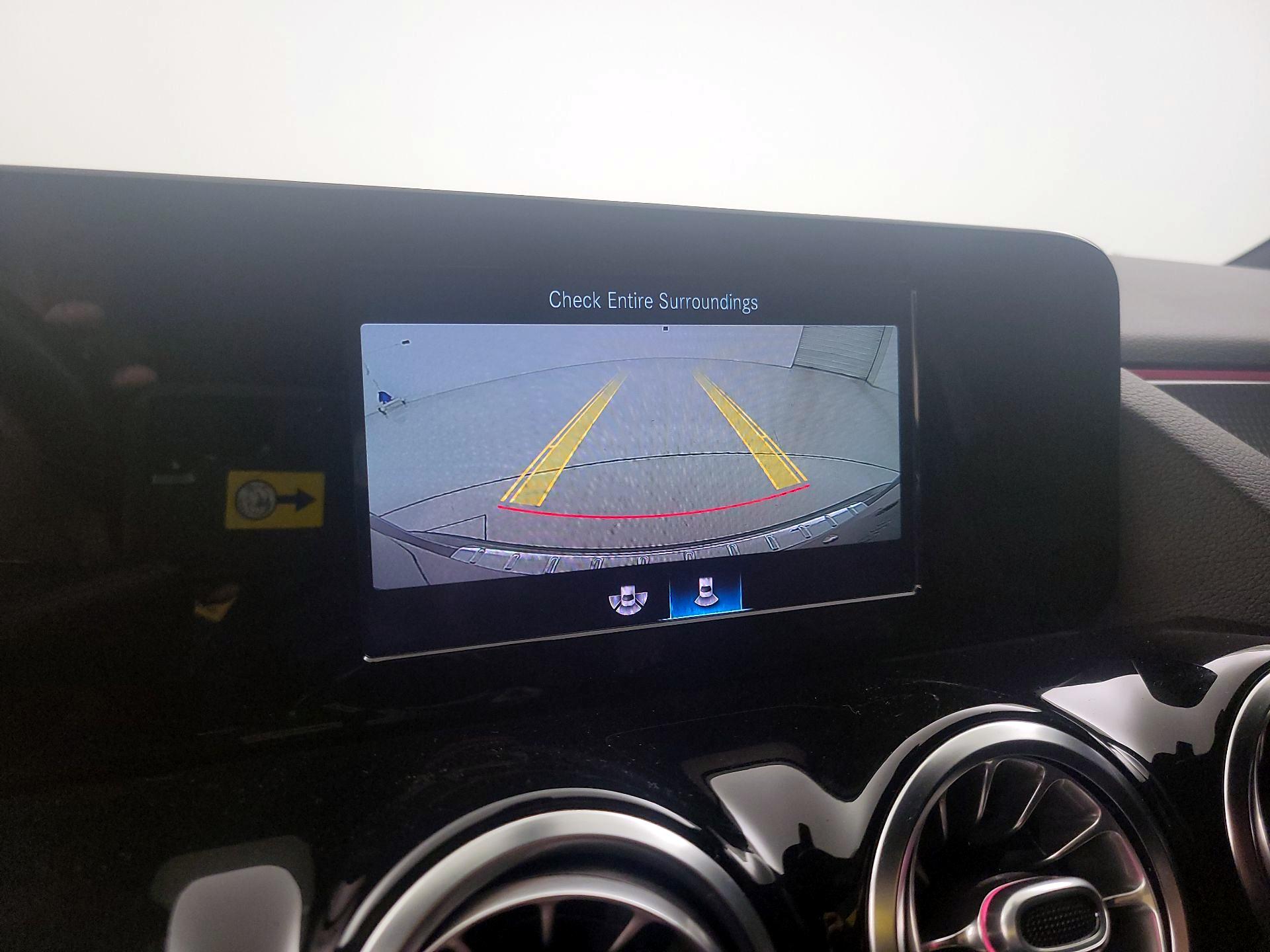 Thumbnail: 2021 Mercedes-Benz GLA - 14