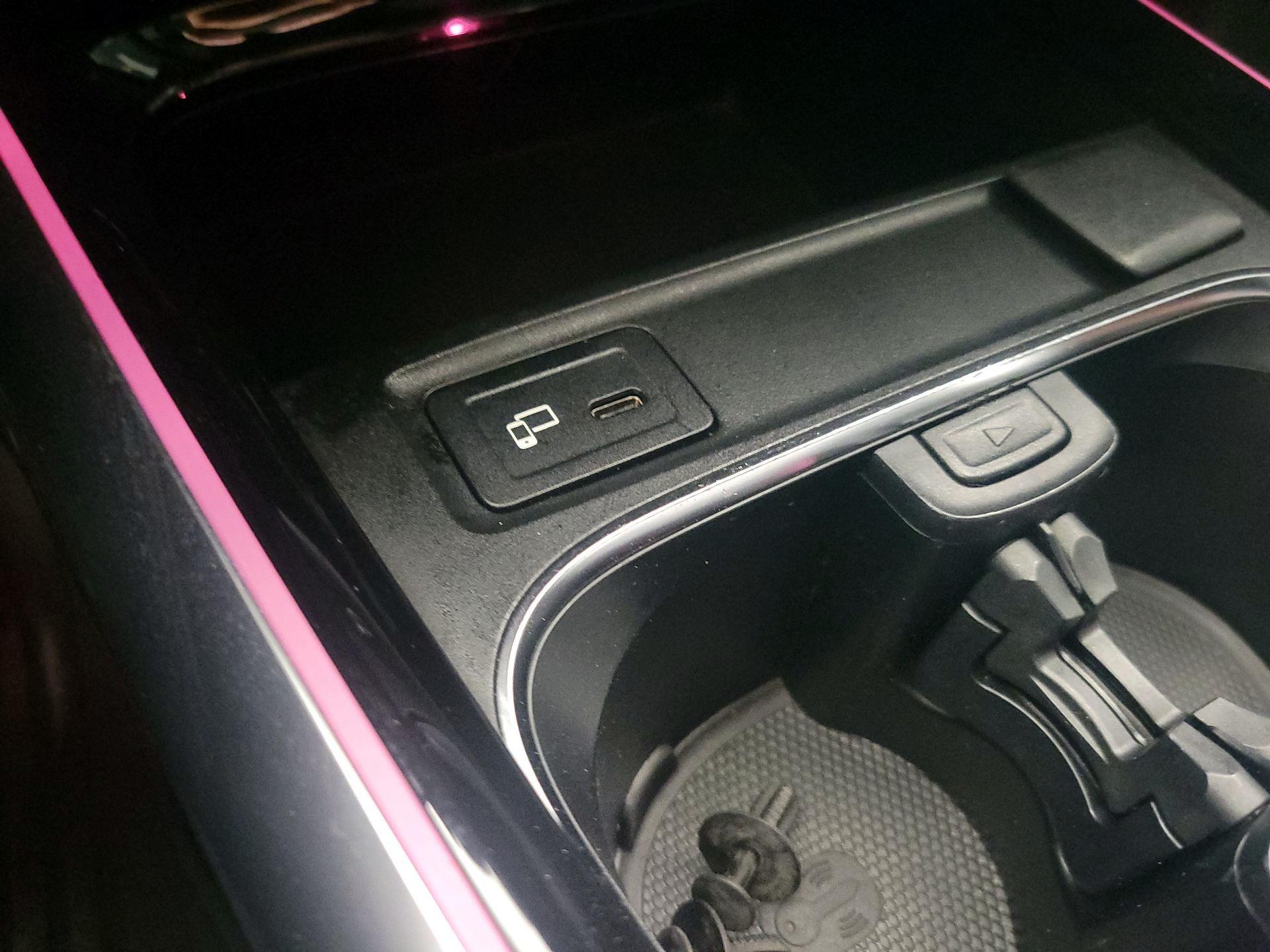 Thumbnail: 2021 Mercedes-Benz GLA - 18