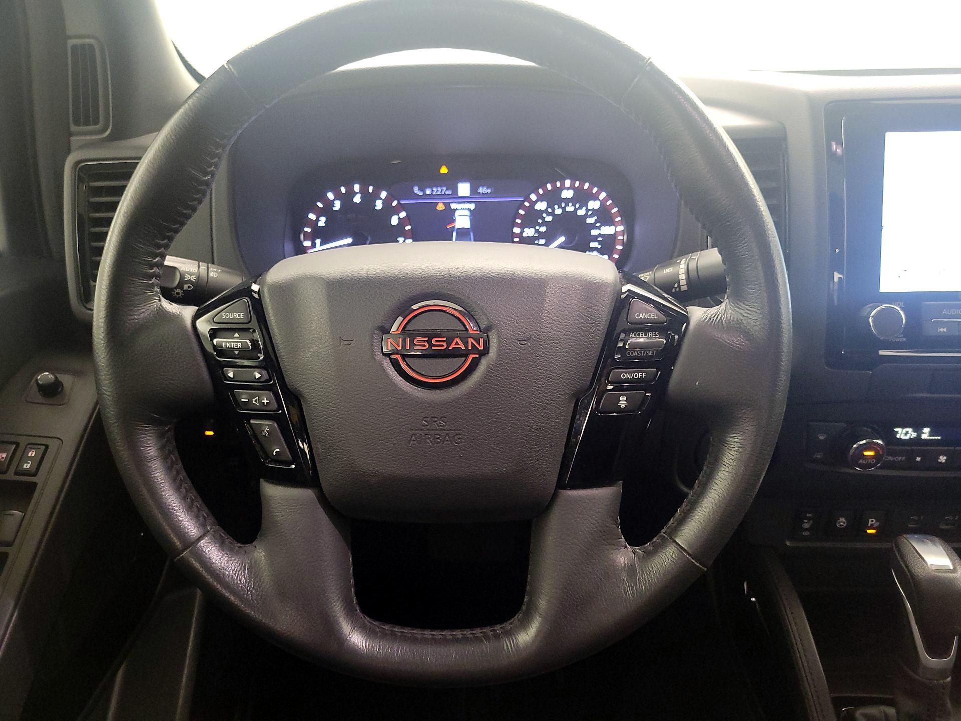 Thumbnail: 2022 Nissan Frontier - 10