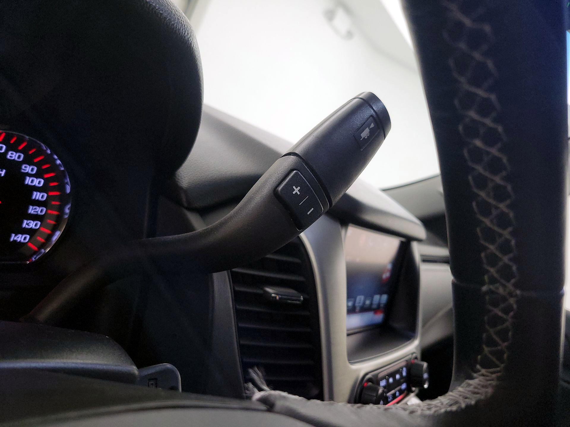 Thumbnail: 2016 GMC Yukon - 17