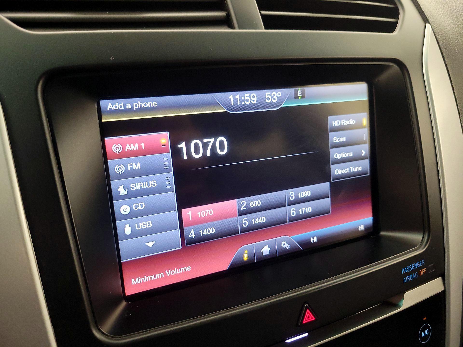 Thumbnail: 2015 Ford Explorer - 15