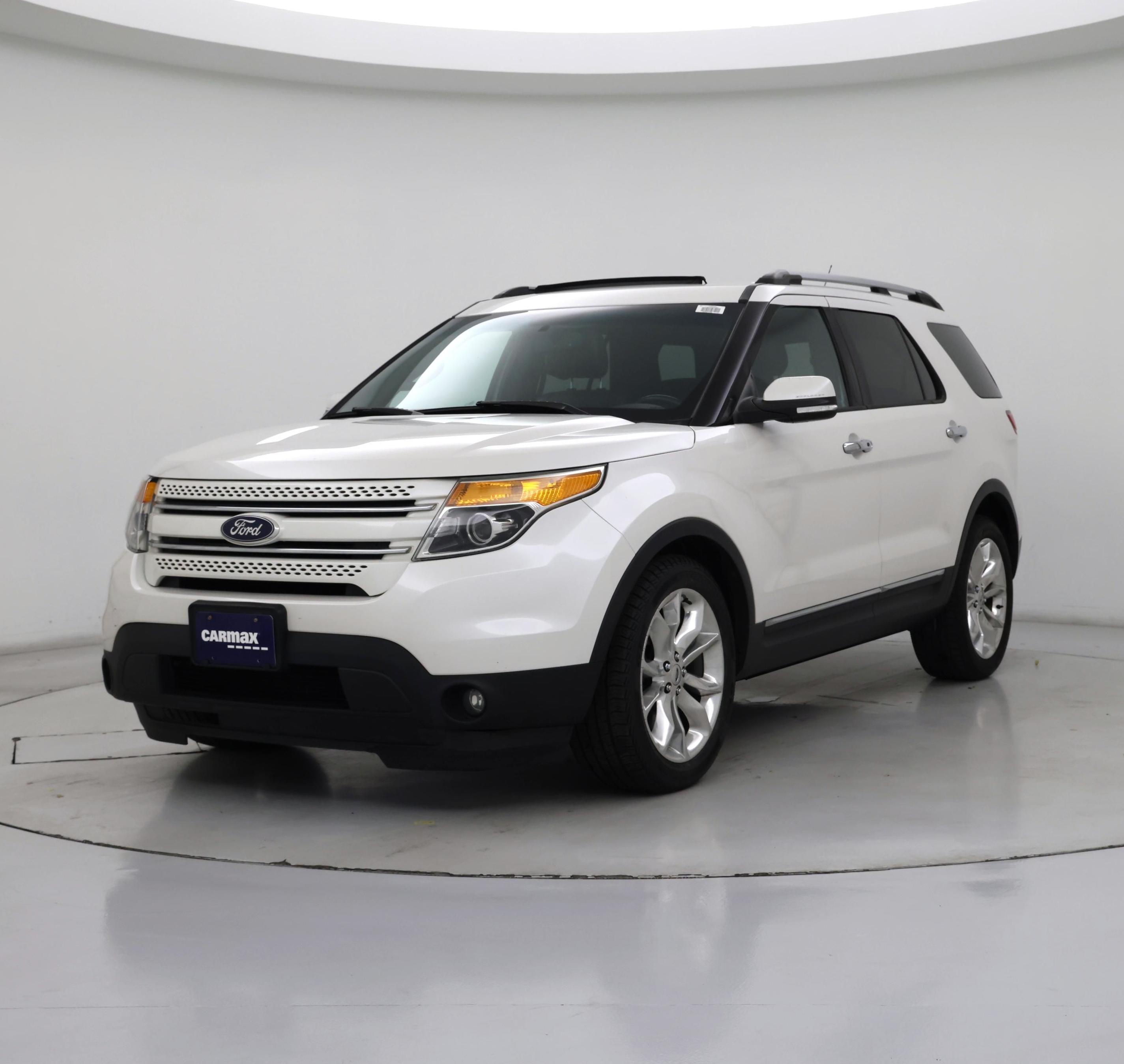 Thumbnail: 2015 Ford Explorer - 4