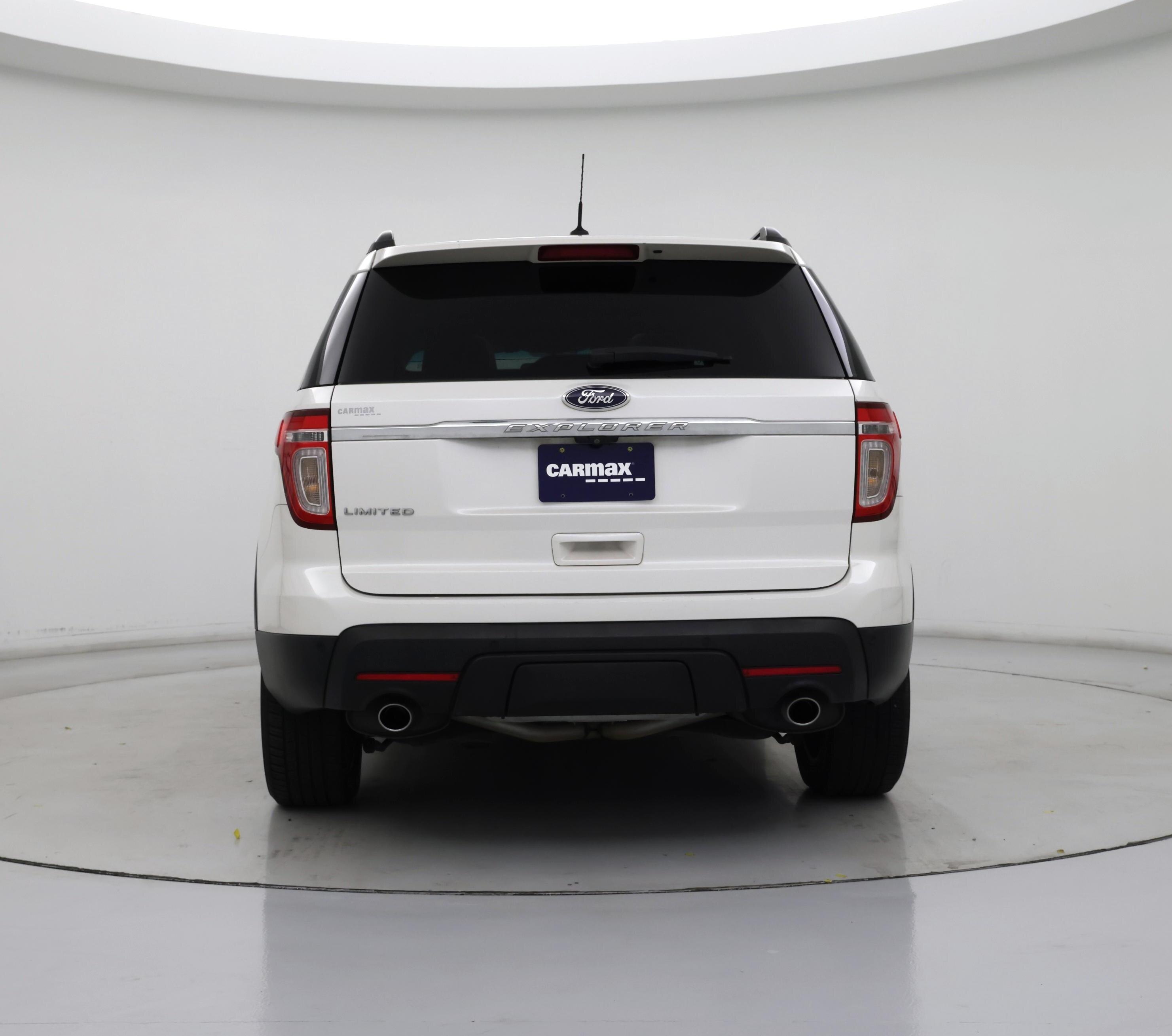 Thumbnail: 2015 Ford Explorer - 6