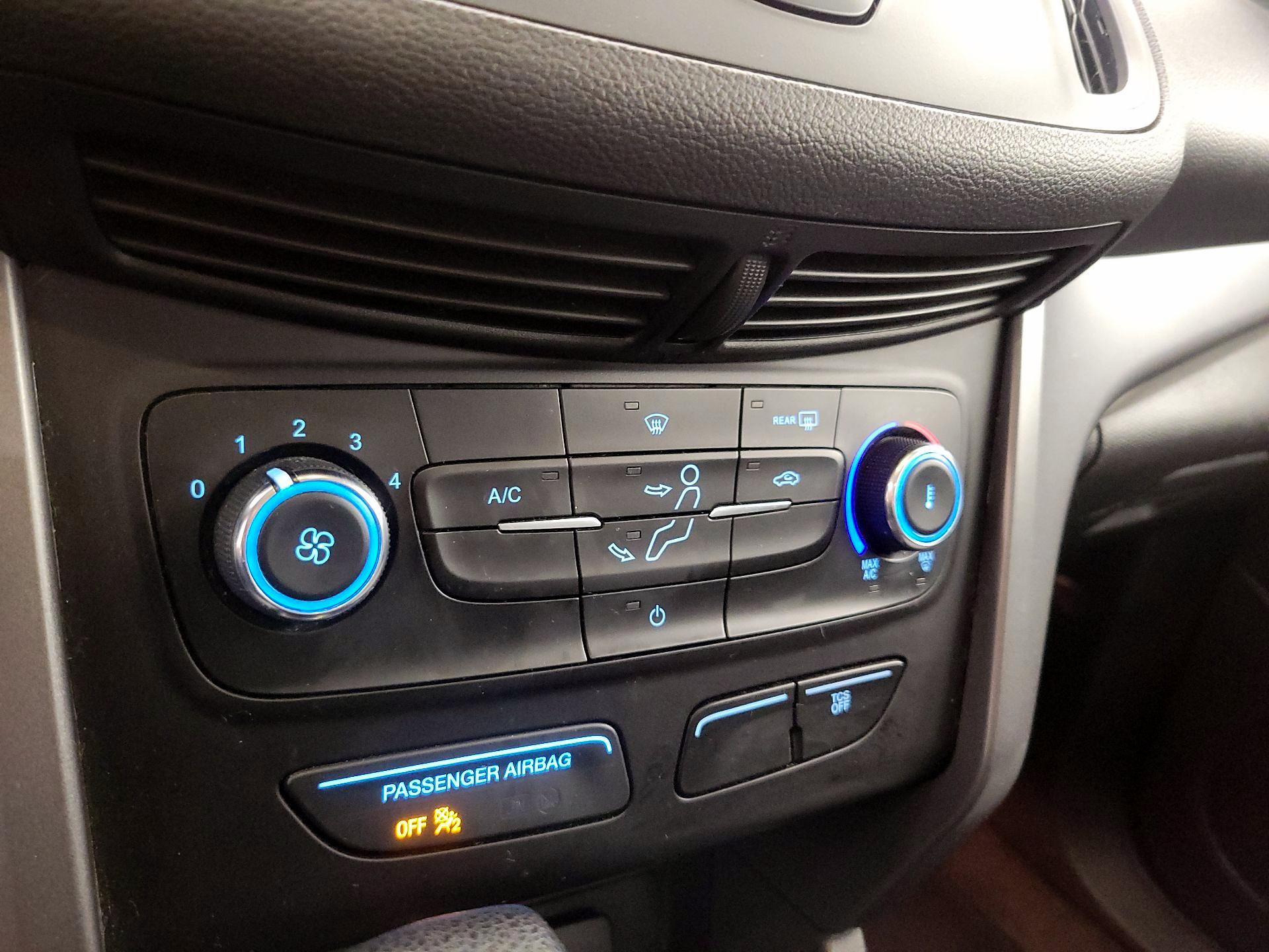 Thumbnail: 2018 Ford Escape - 16