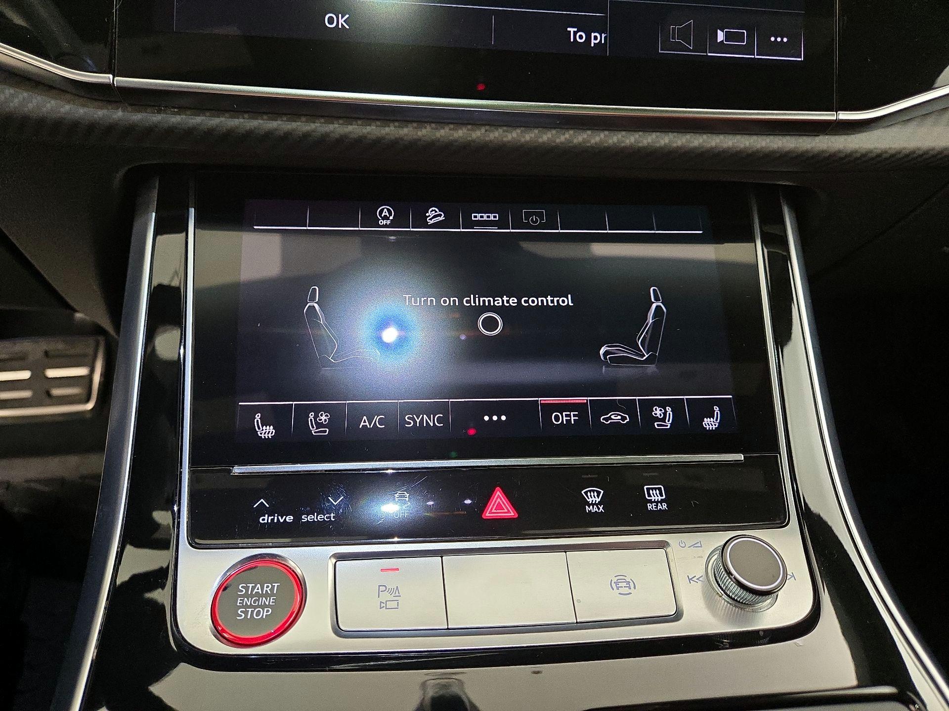 Thumbnail: 2025 Audi SQ8 - 17