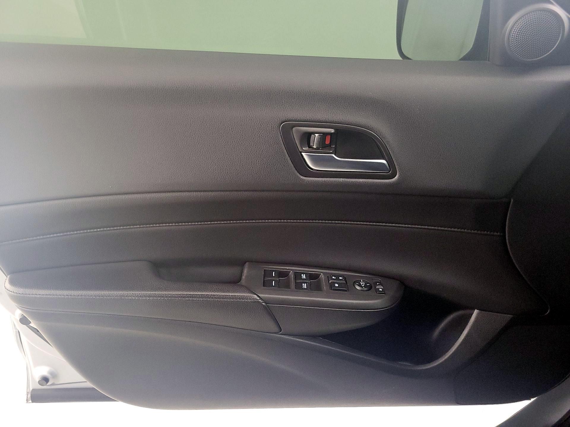 Thumbnail: 2020 Acura ILX - 12