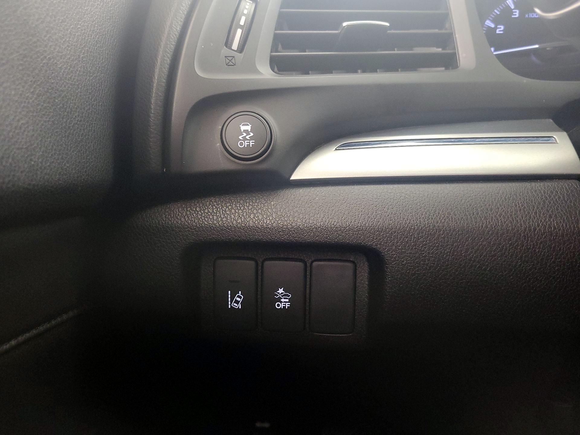 Thumbnail: 2020 Acura ILX - 13