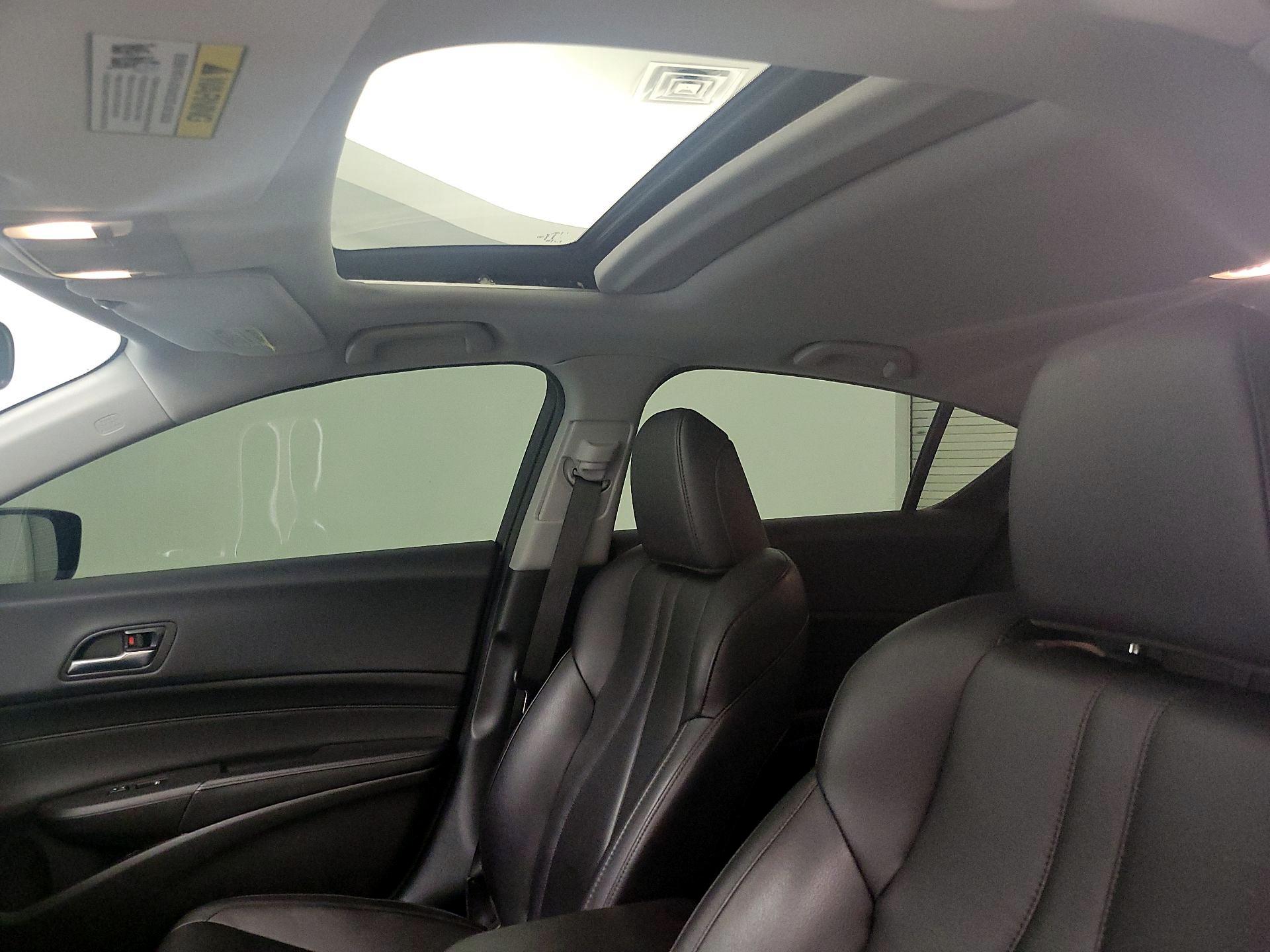 Thumbnail: 2020 Acura ILX - 18