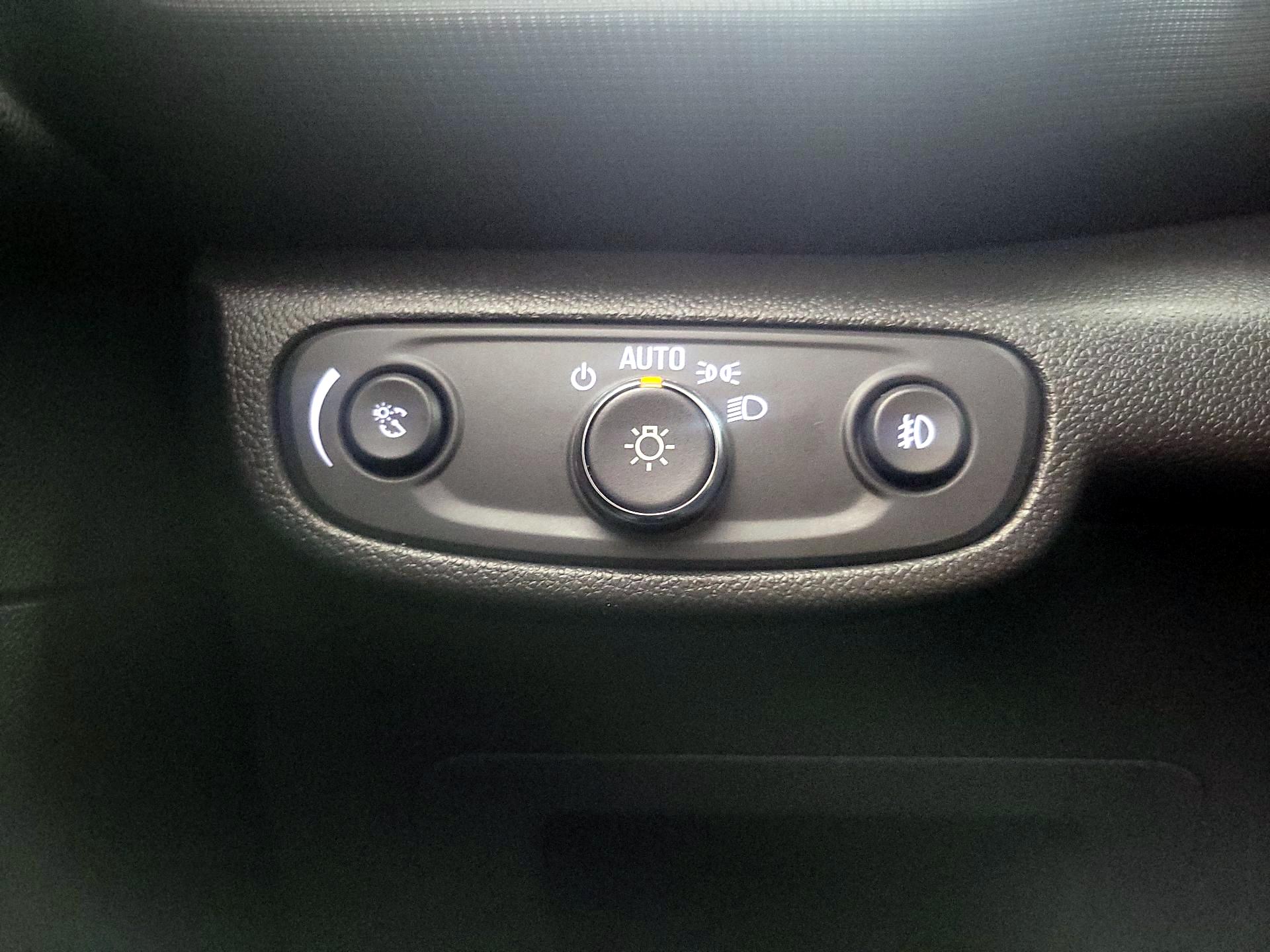 Thumbnail: 2021 Chevrolet TrailBlazer - 13