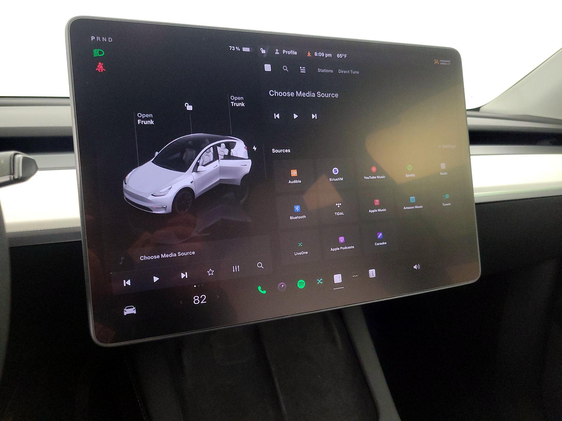 Thumbnail: 2022 Tesla Model Y - 15