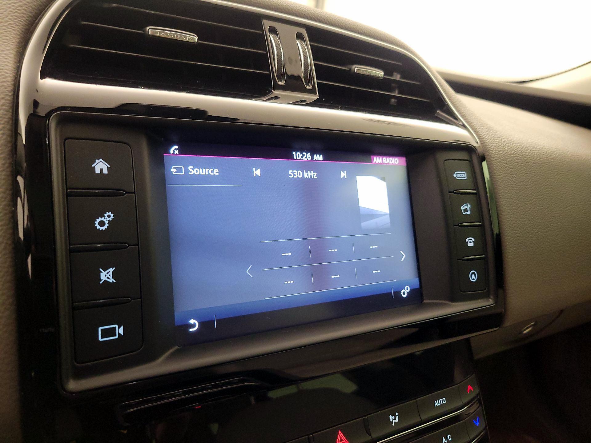 Thumbnail: 2017 Jaguar XE - 16