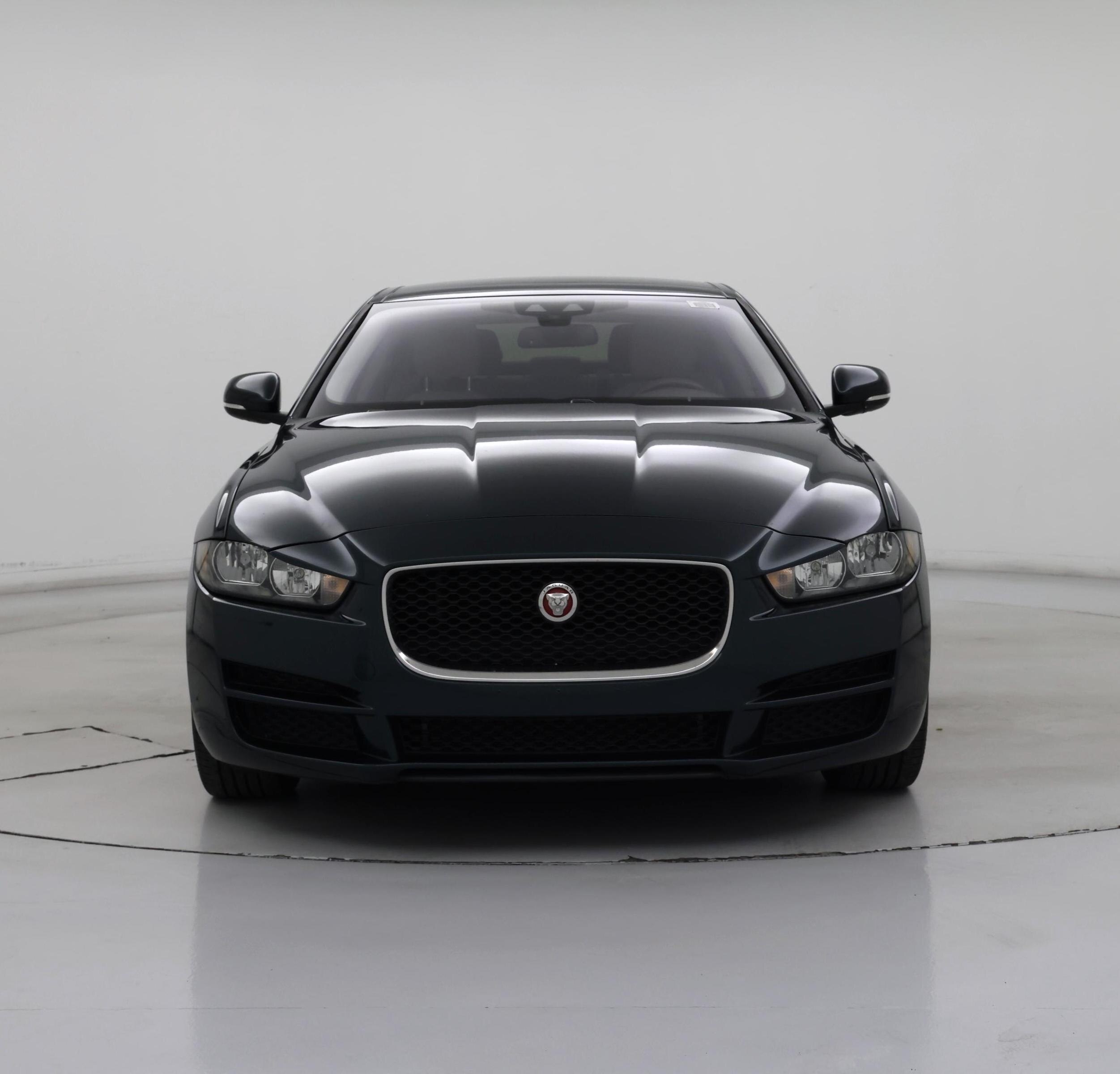 Thumbnail: 2017 Jaguar XE - 5