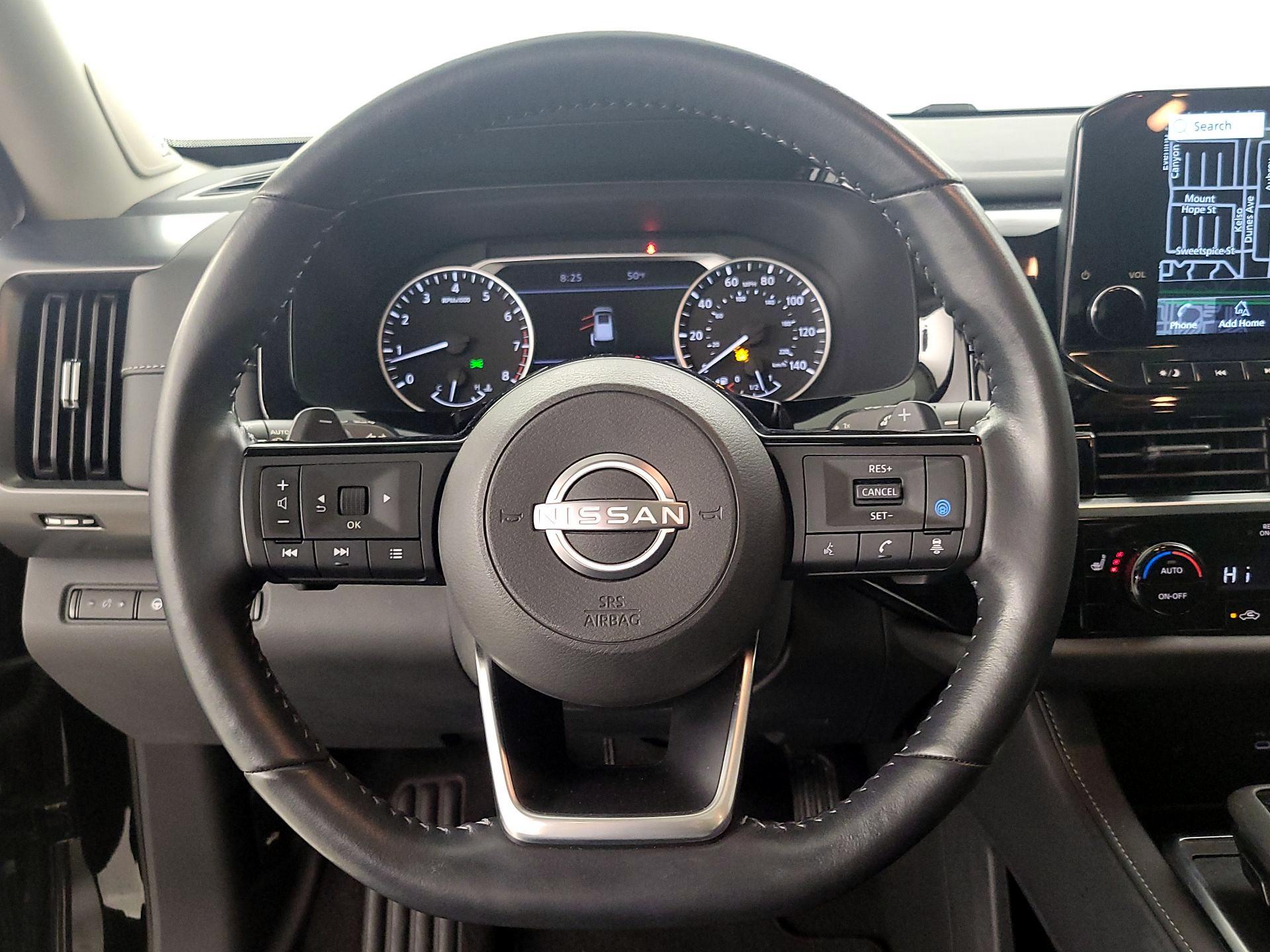 Thumbnail: 2023 Nissan Pathfinder - 10