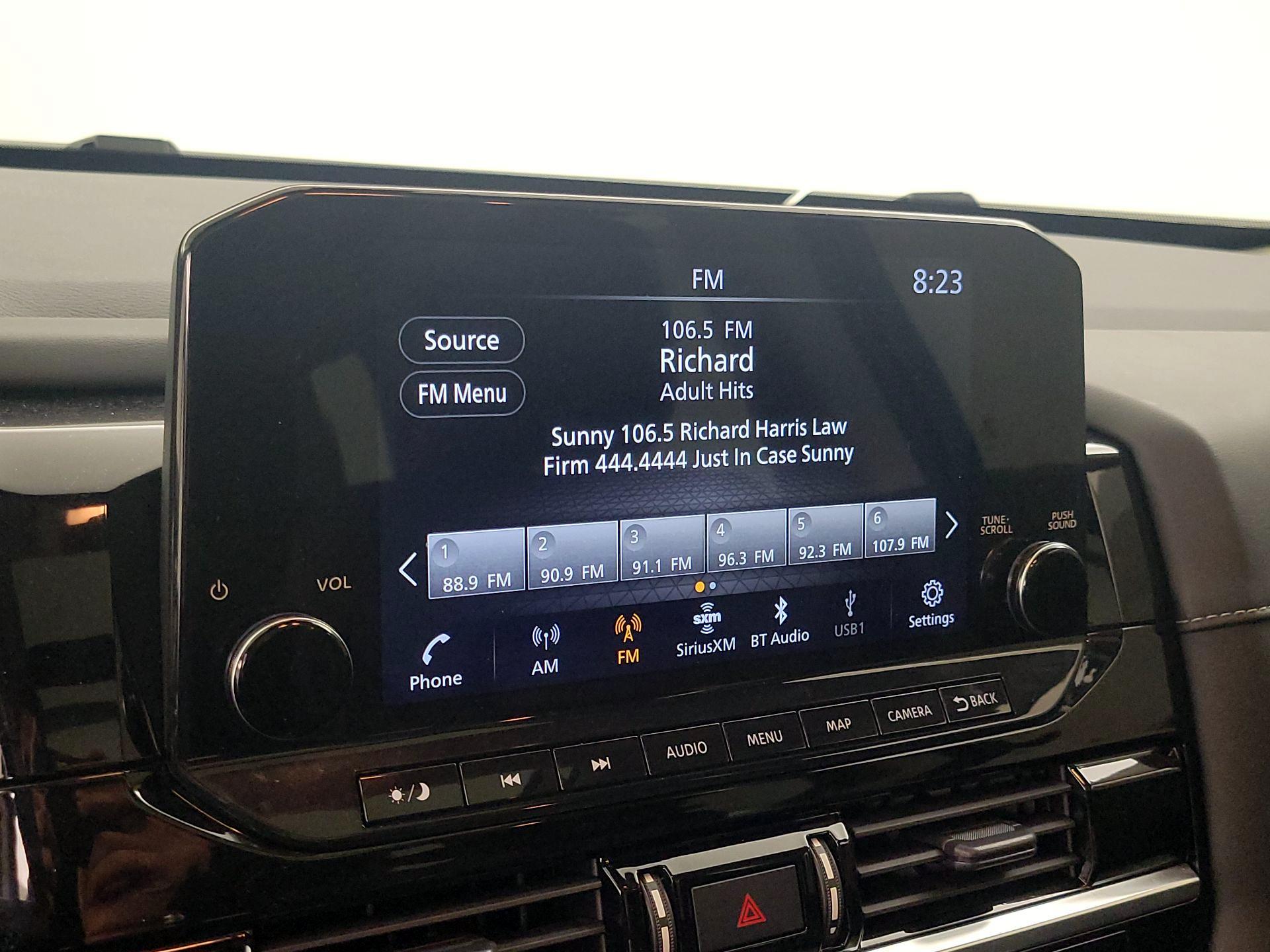 Thumbnail: 2023 Nissan Pathfinder - 16