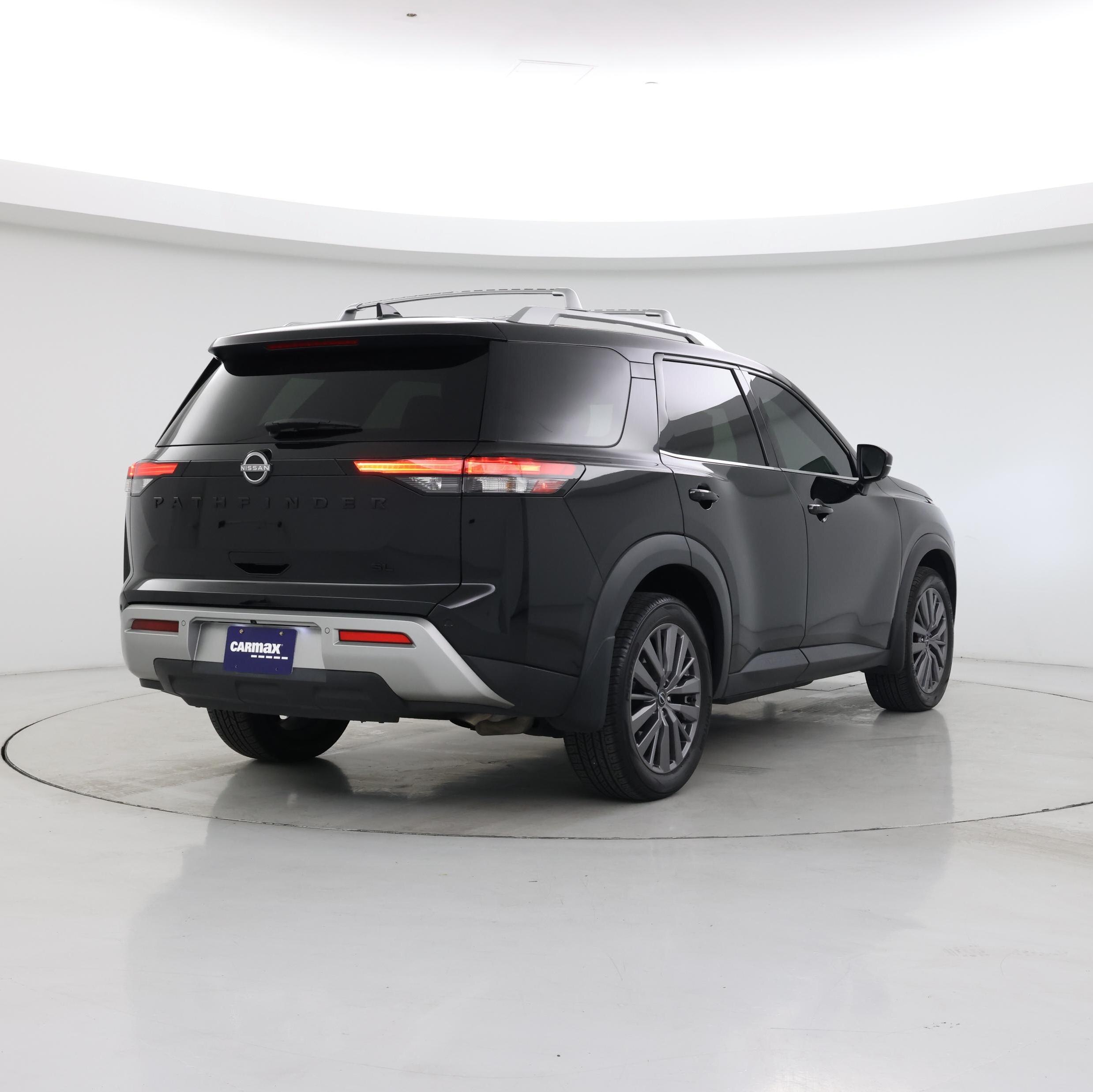 Thumbnail: 2023 Nissan Pathfinder - 8