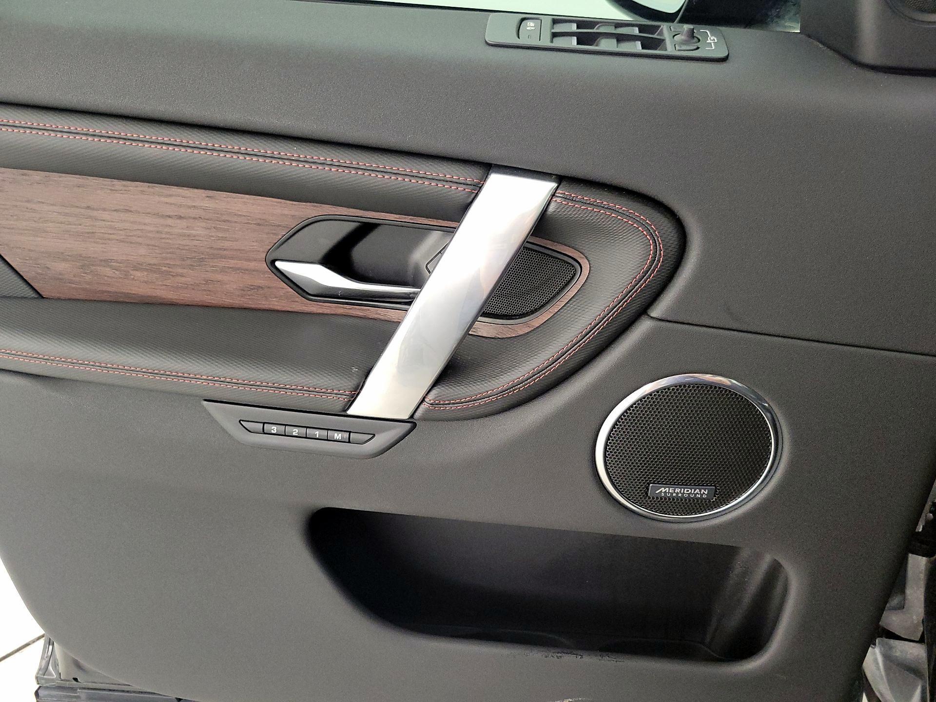 Thumbnail: 2023 Land Rover Discovery Sport - 12