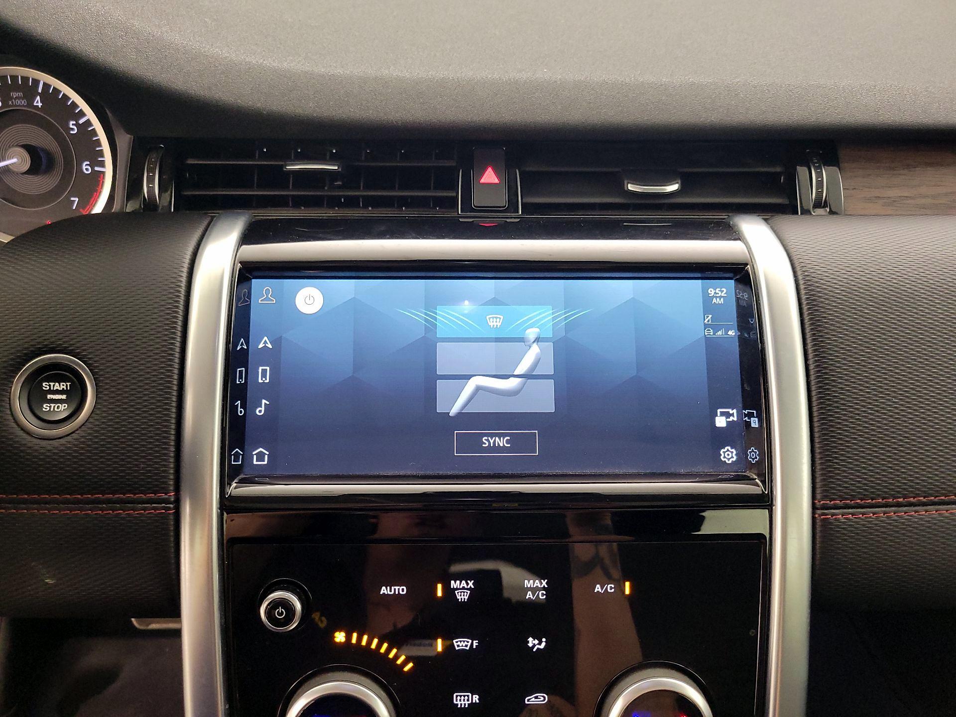 Thumbnail: 2023 Land Rover Discovery Sport - 16