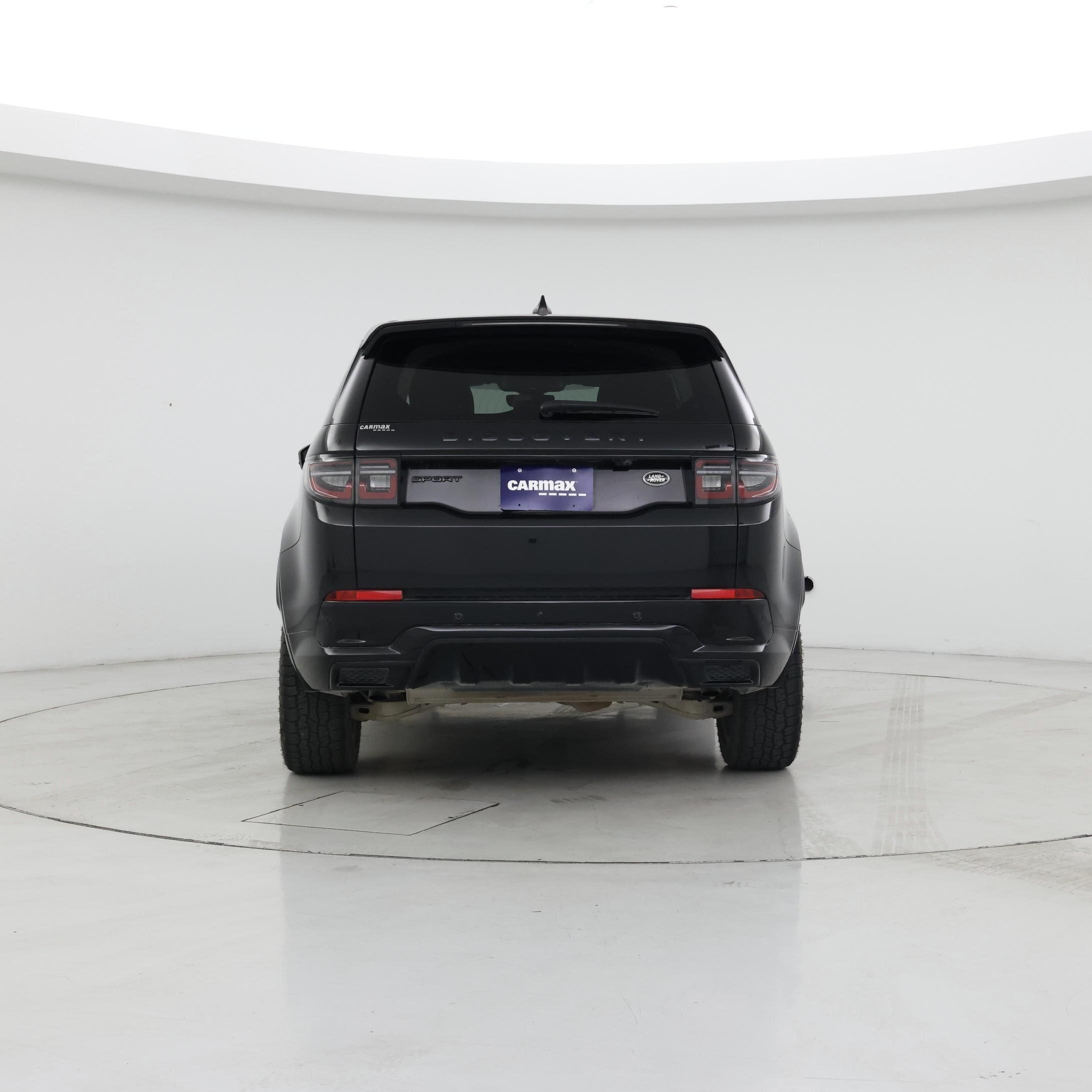 Thumbnail: 2023 Land Rover Discovery Sport - 6