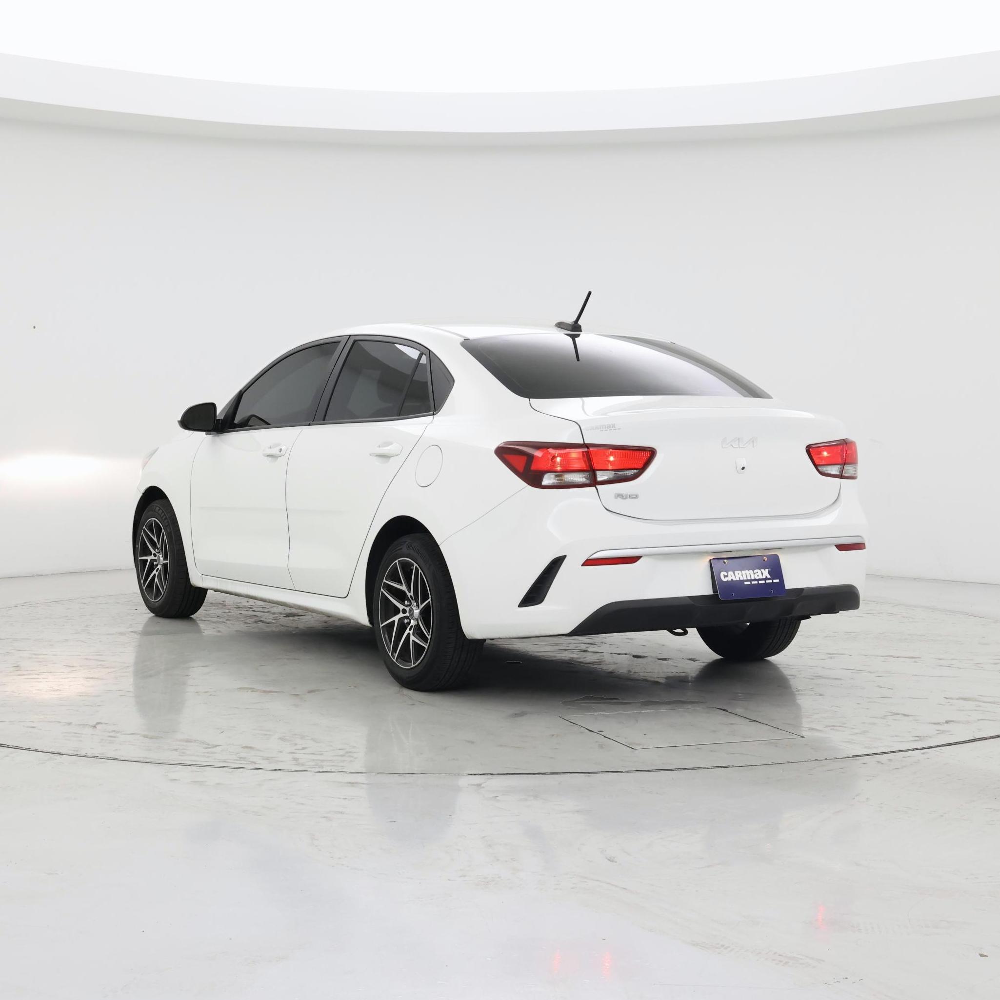 Thumbnail: 2022 Kia Rio - 2