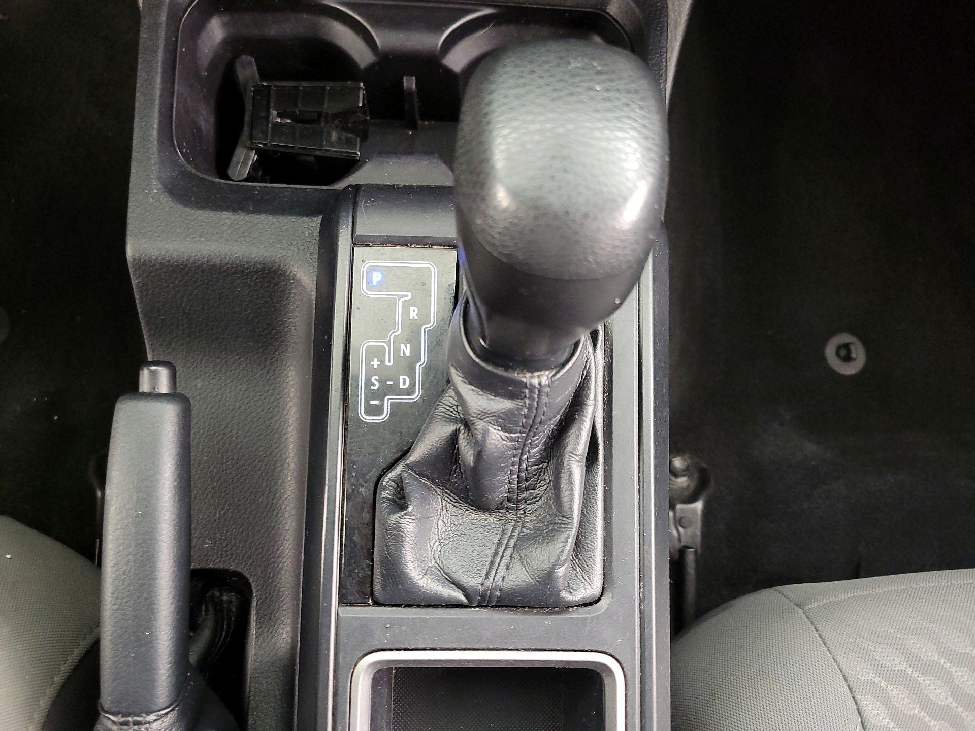 Thumbnail: 2021 Toyota Tacoma - 17