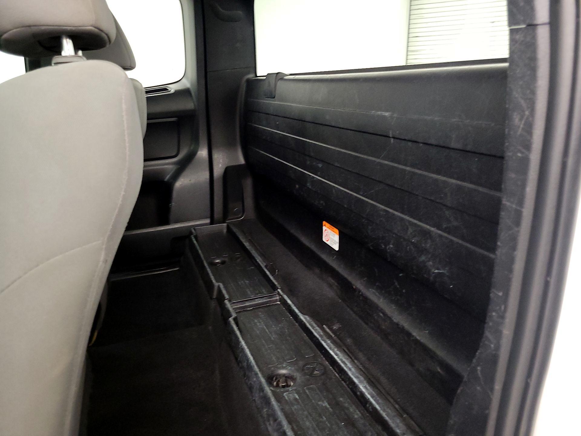 Thumbnail: 2021 Toyota Tacoma - 19