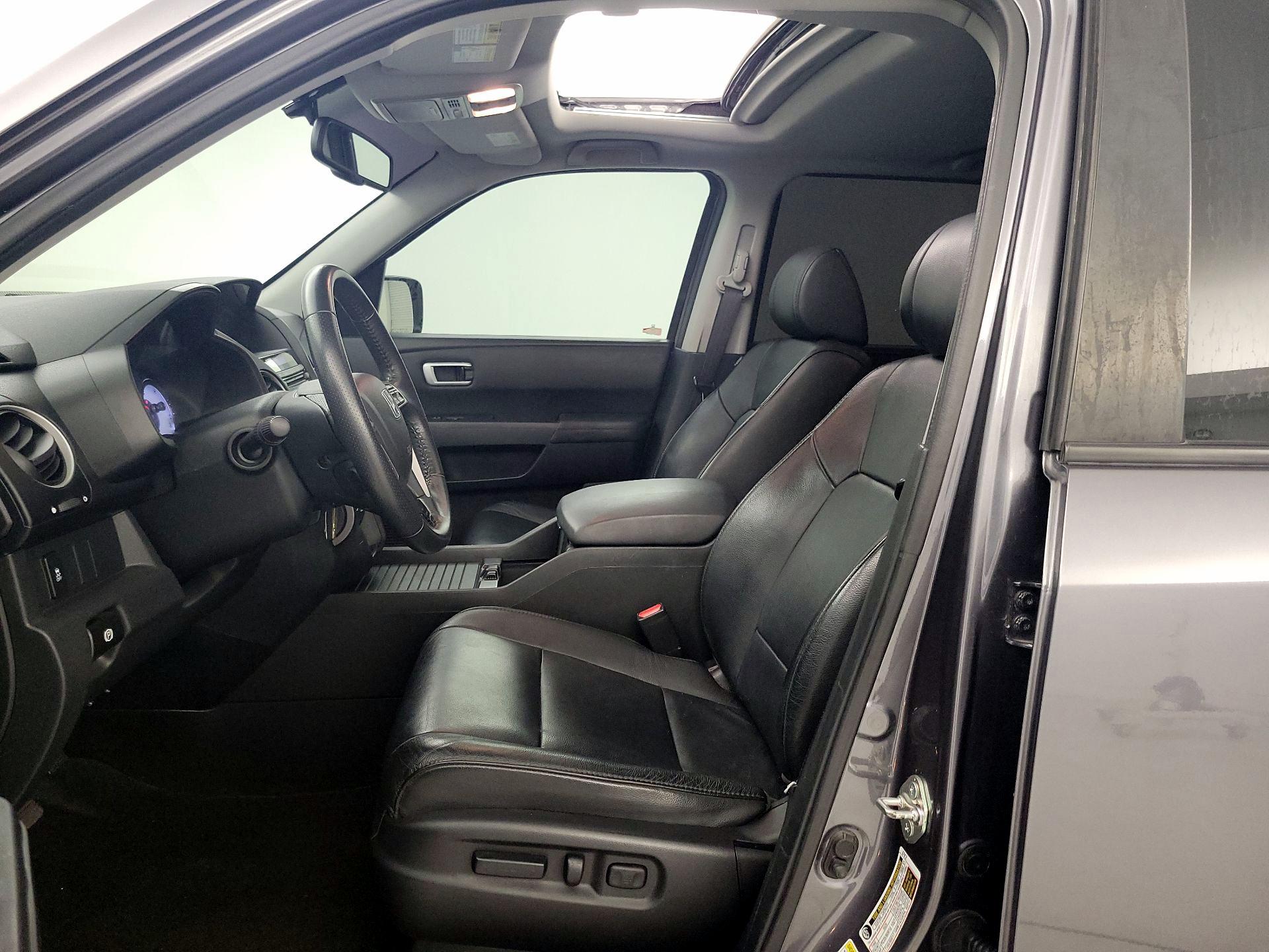 Thumbnail: 2015 Honda Pilot - 11