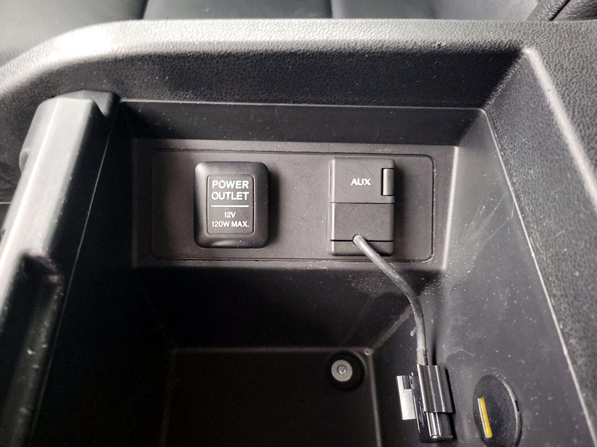 Thumbnail: 2015 Honda Pilot - 18