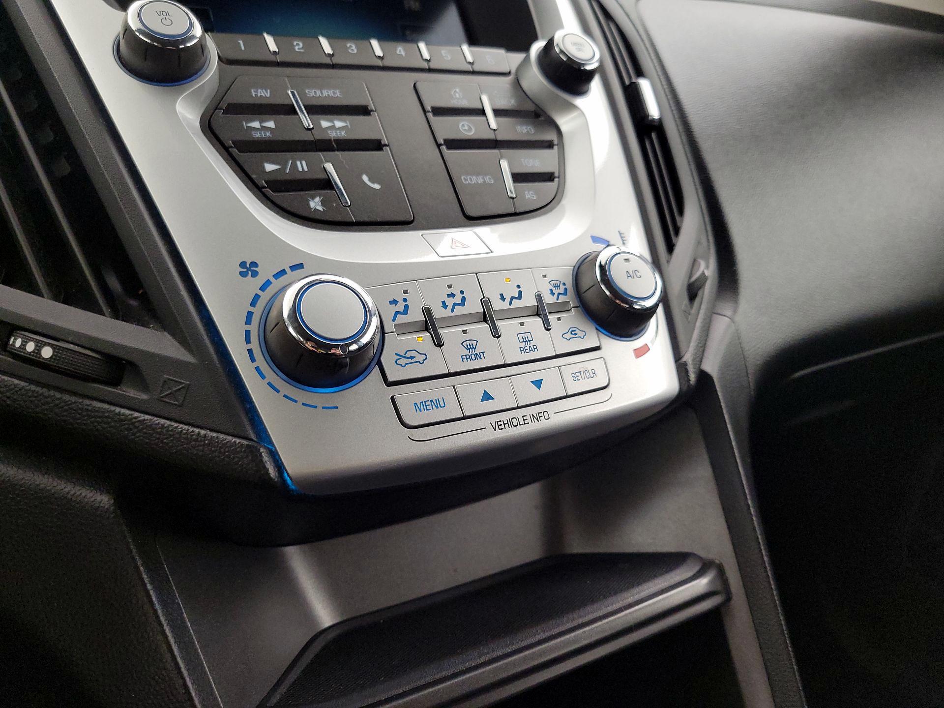 Thumbnail: 2016 Chevrolet Equinox - 15