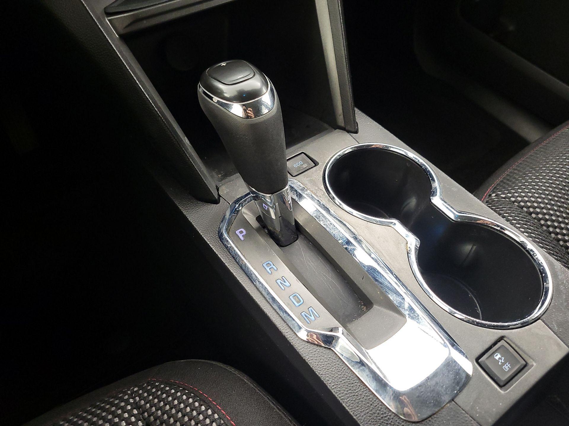 Thumbnail: 2016 Chevrolet Equinox - 16