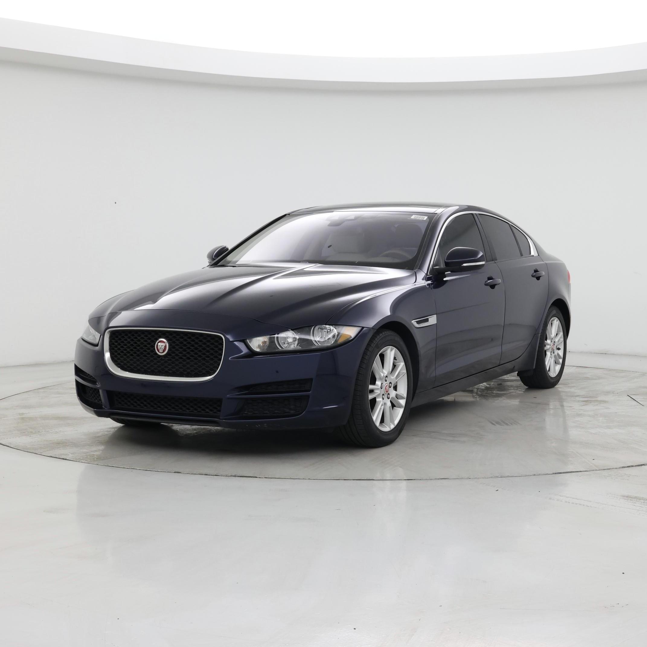 Thumbnail: 2018 Jaguar XE - 4