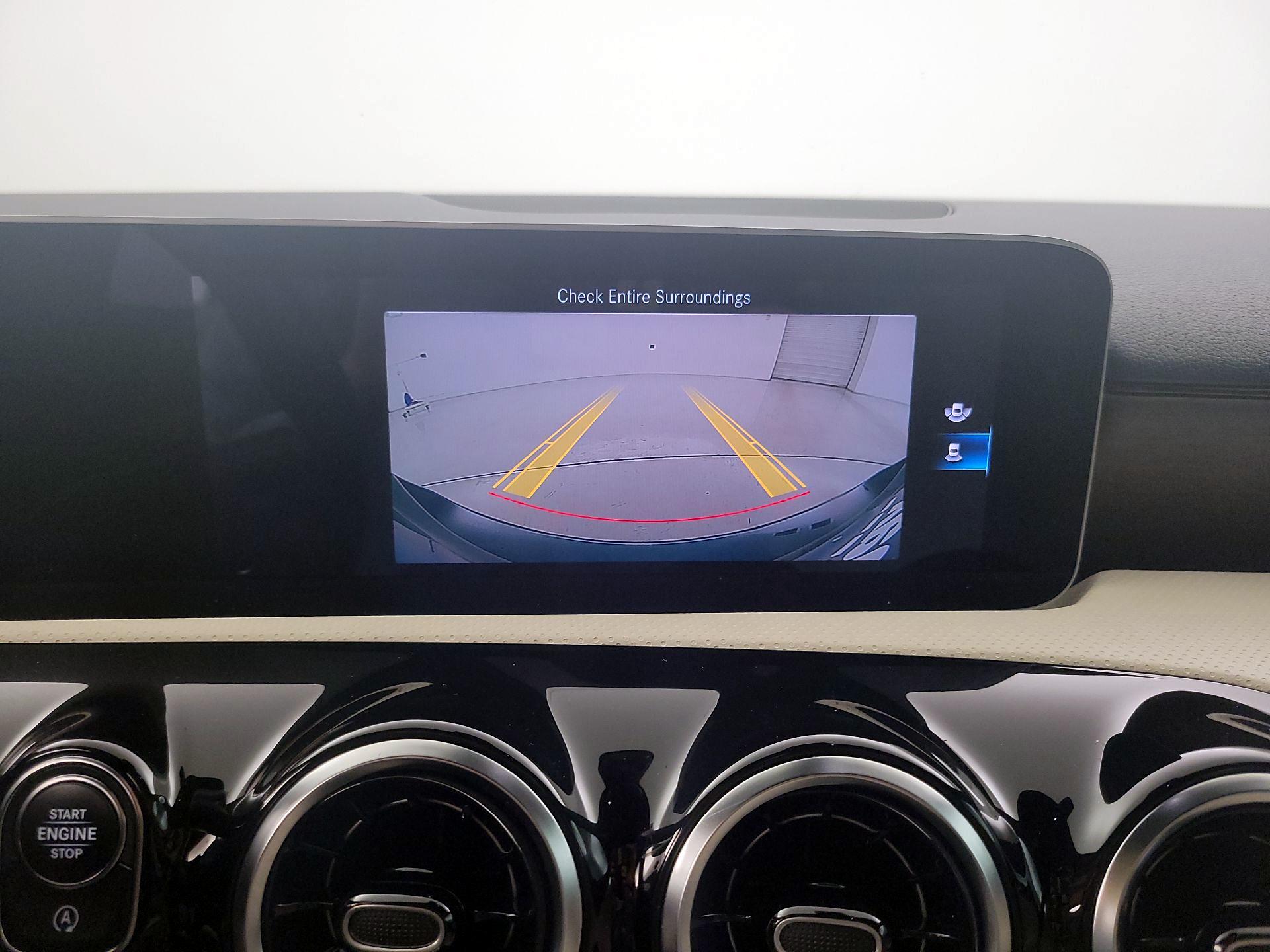 Thumbnail: 2020 Mercedes-Benz A-Class - 14