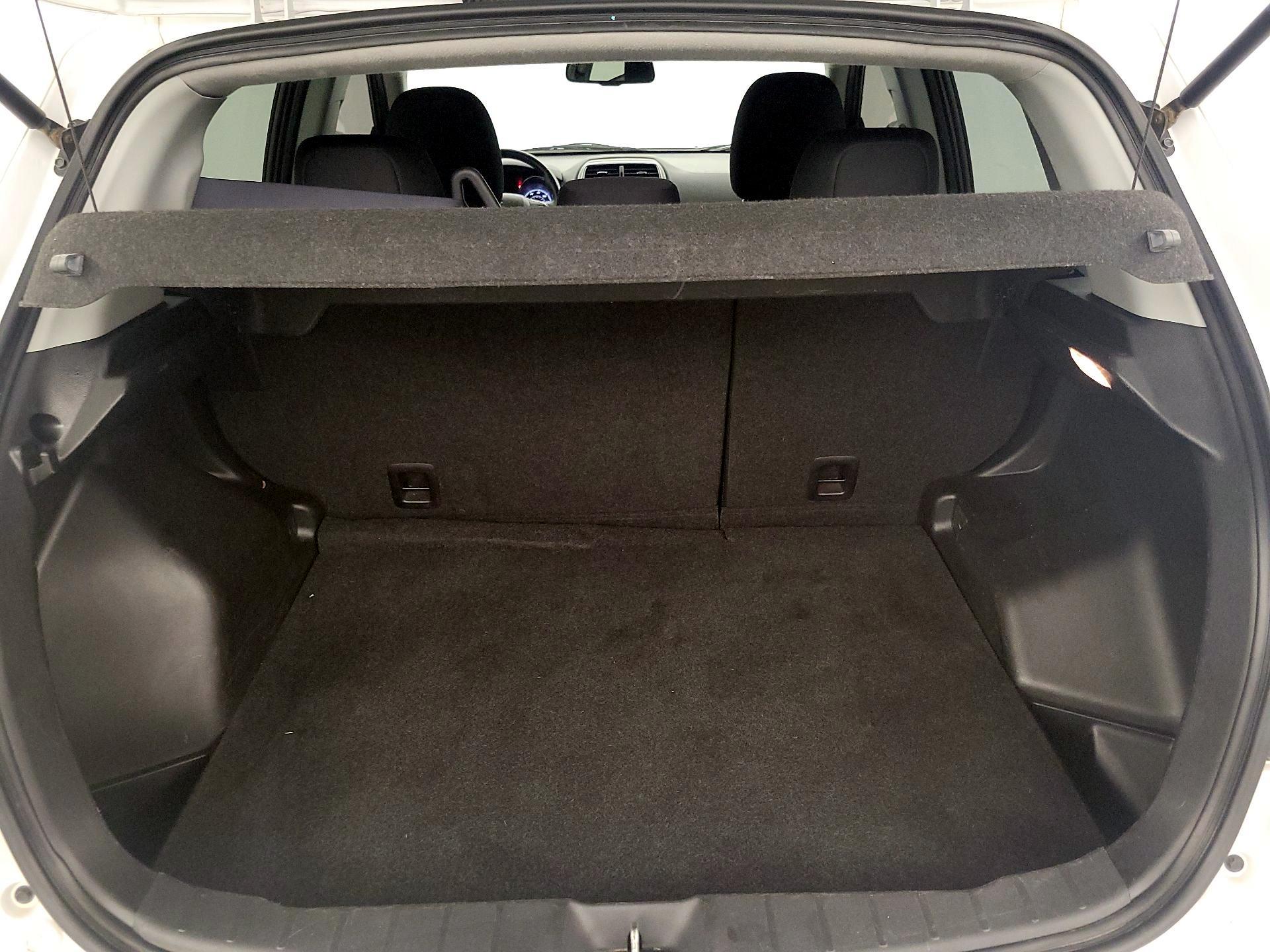 Thumbnail: 2021 Mitsubishi Outlander Sport - 20