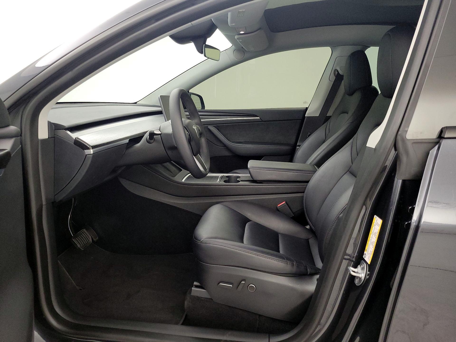 Thumbnail: 2024 Tesla Model Y - 11