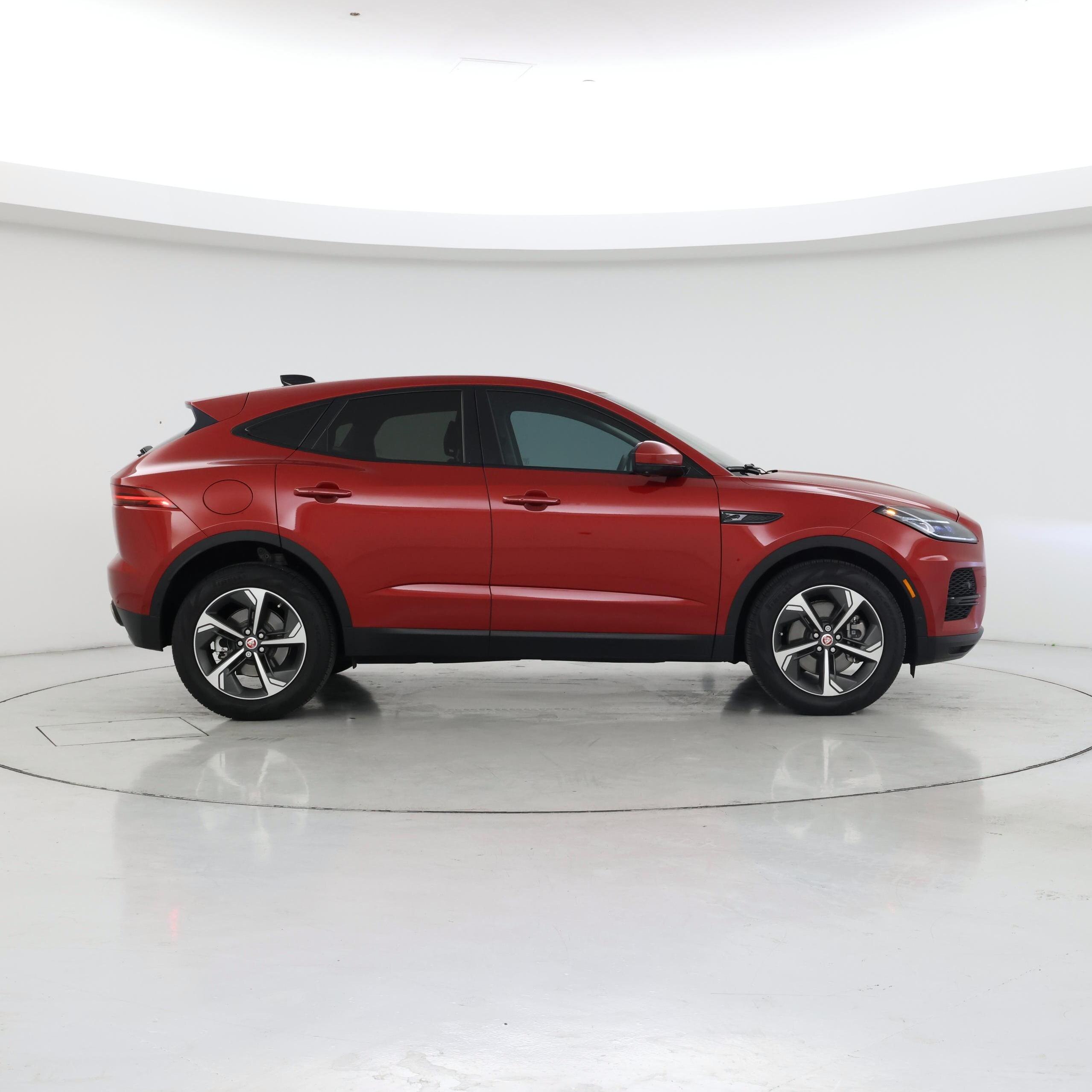 Thumbnail: 2021 Jaguar E-Pace - 7